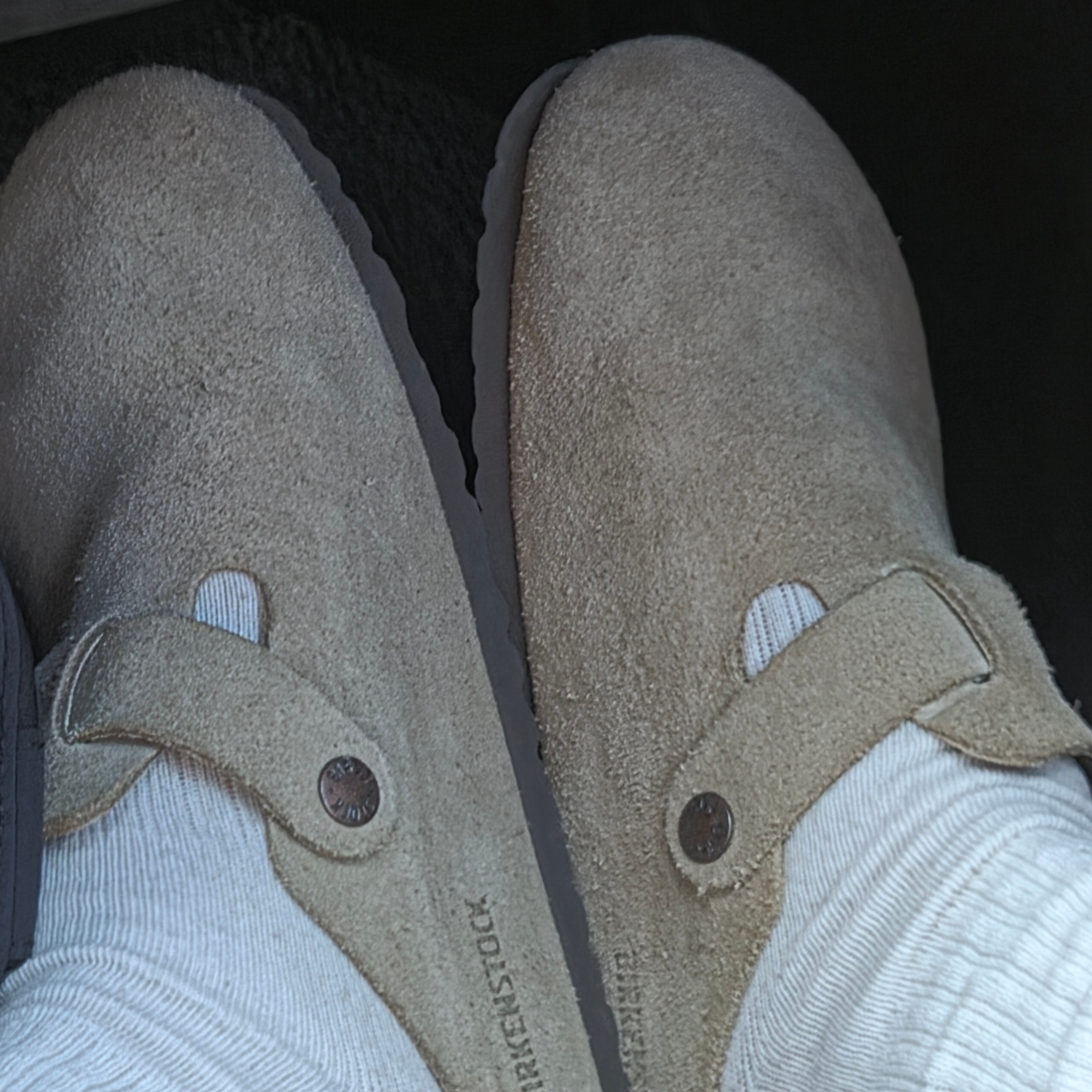Birkenstock Boston Soft Footbed Taupe - Regular 착용 스타일
