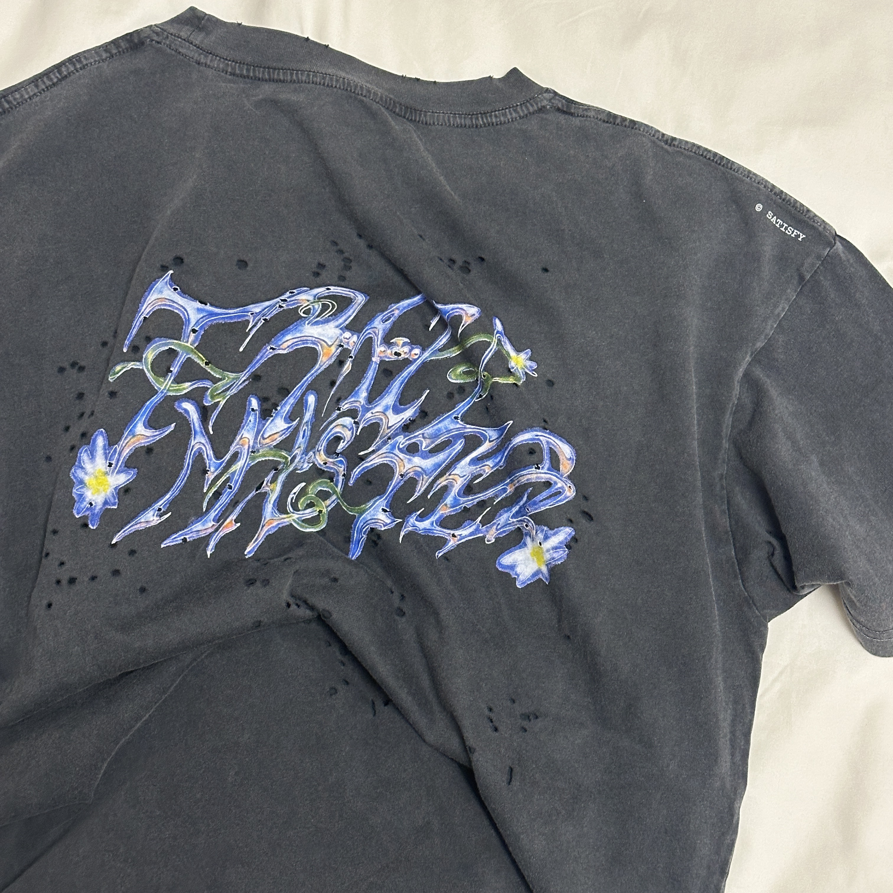 Satisfy Mothtech T-Shirt Aged Black 착용 스타일 - 1