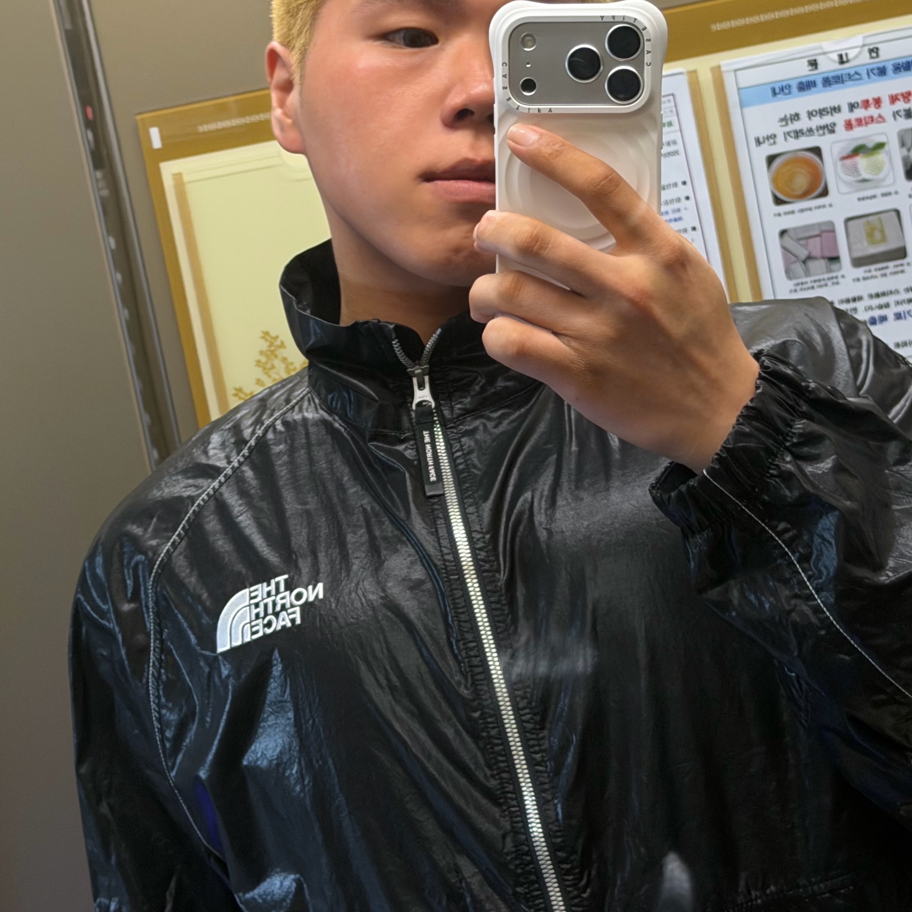 The North Face White Label Novelty Olema Jacket Black 착용 스타일