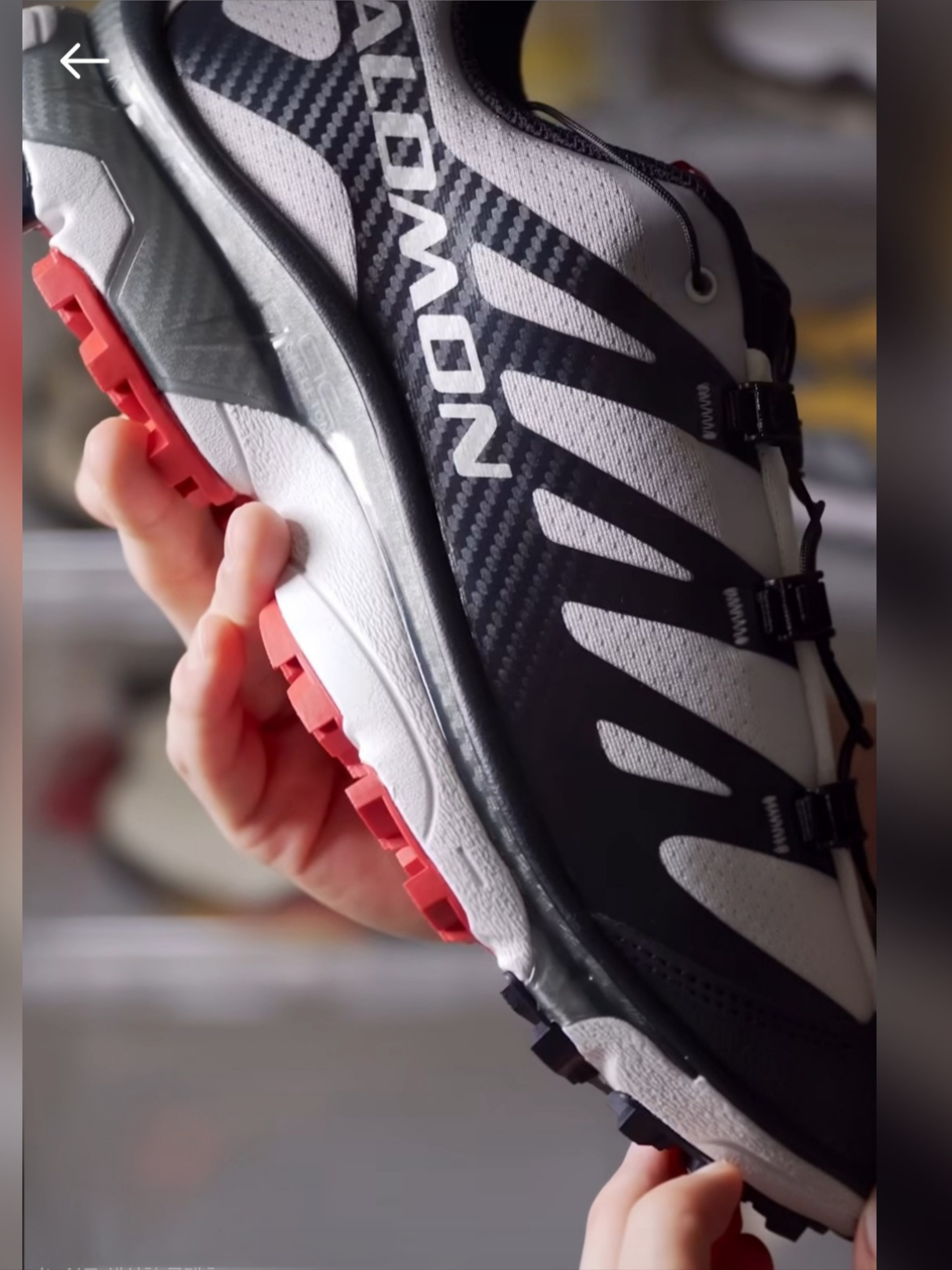 Salomon x Kasina XT-4 OG Dark Navy 착용 스타일
