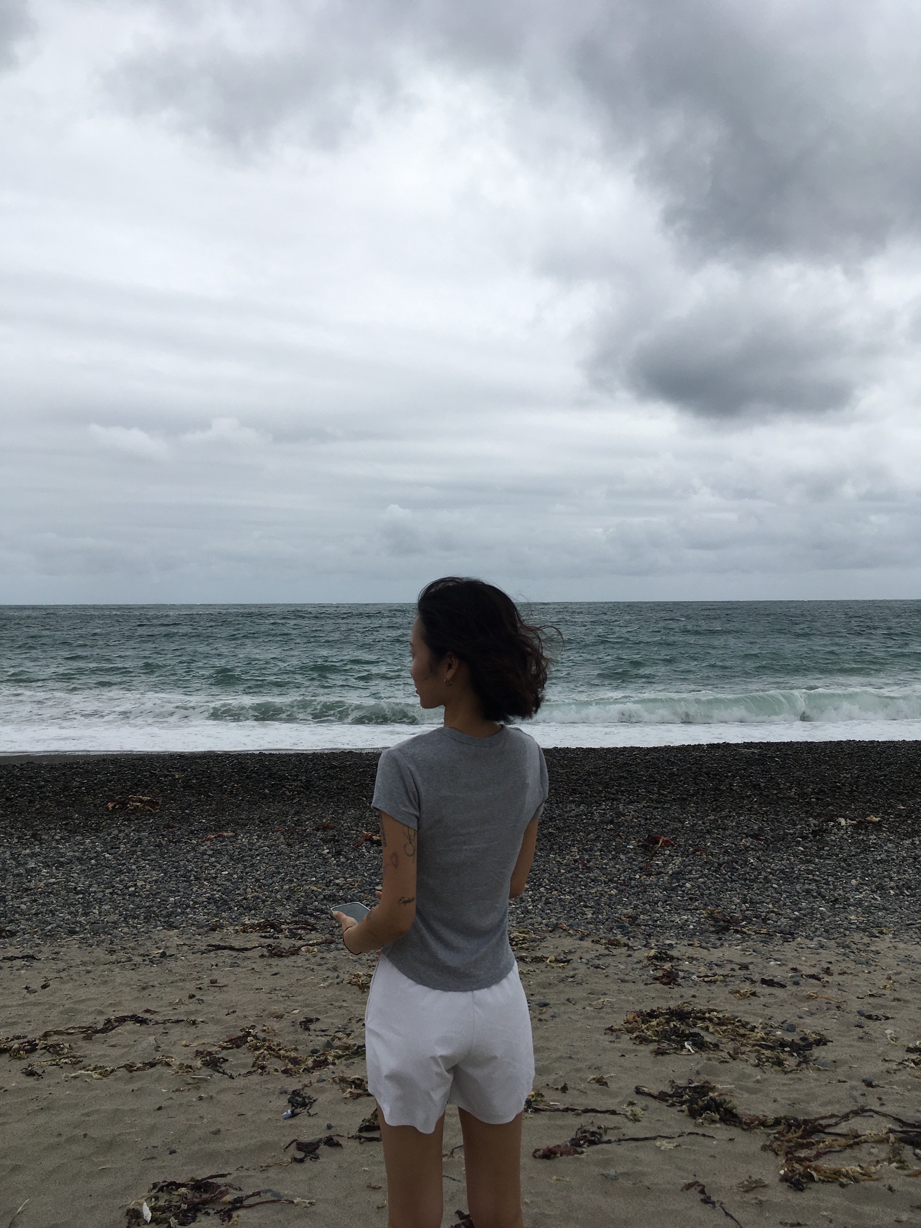 (W) Uniqlo Ultra Stretch Active Shorts White - JP 착용 스타일