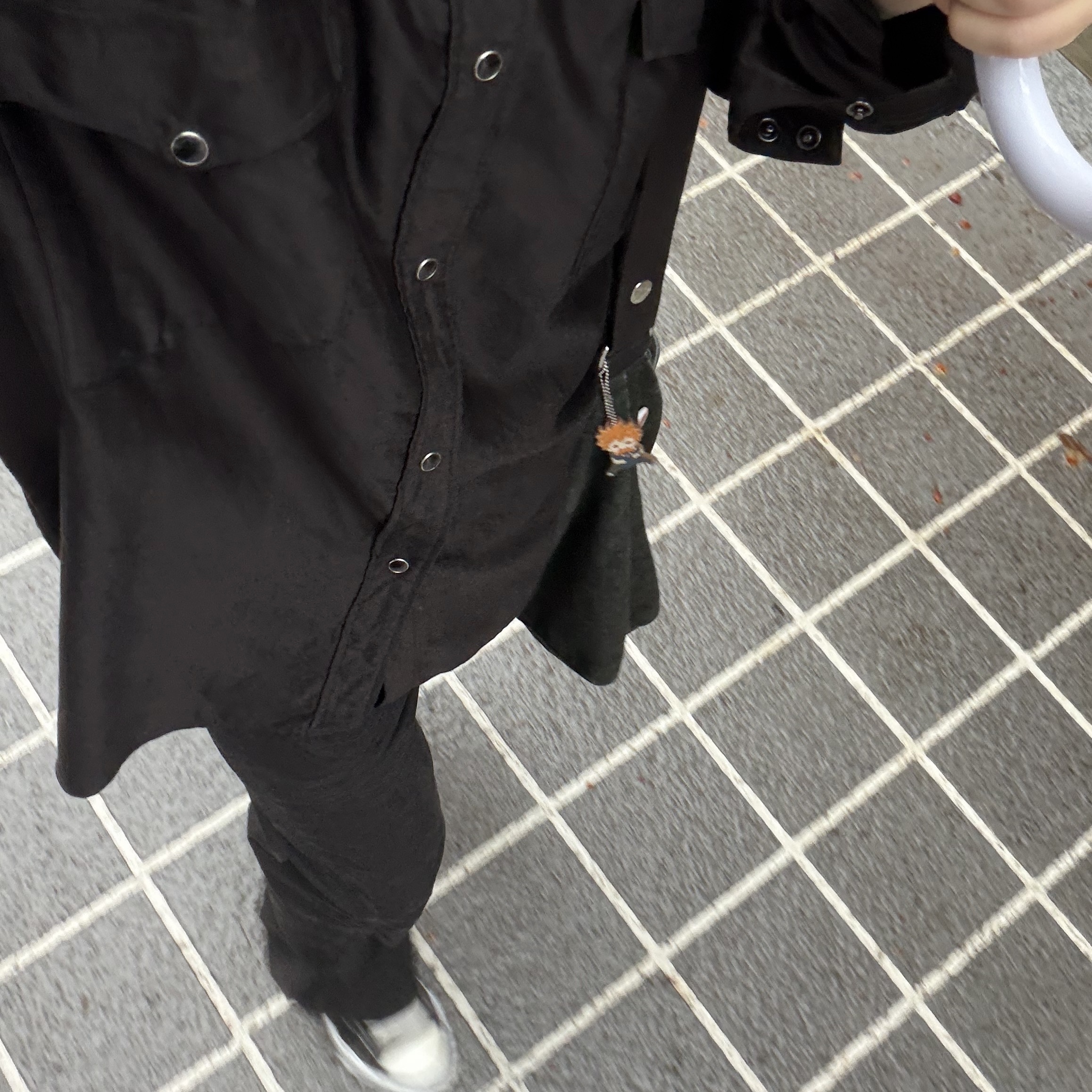 Comoli Silk Garment Dyed Western Shirt Black - 26SS, Maison Mihara Yasuhiro Peterson OG Sole Canvas Low Sneakers Black 착용 스타일
