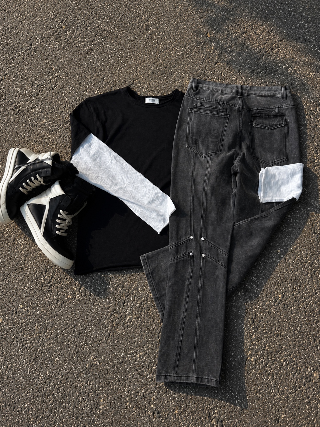Rick Owens Geobasket Sneakers Black Milk, (W) Rick Owens Geobasket Leather Sneakers Black Milk 착용 스타일 - 3