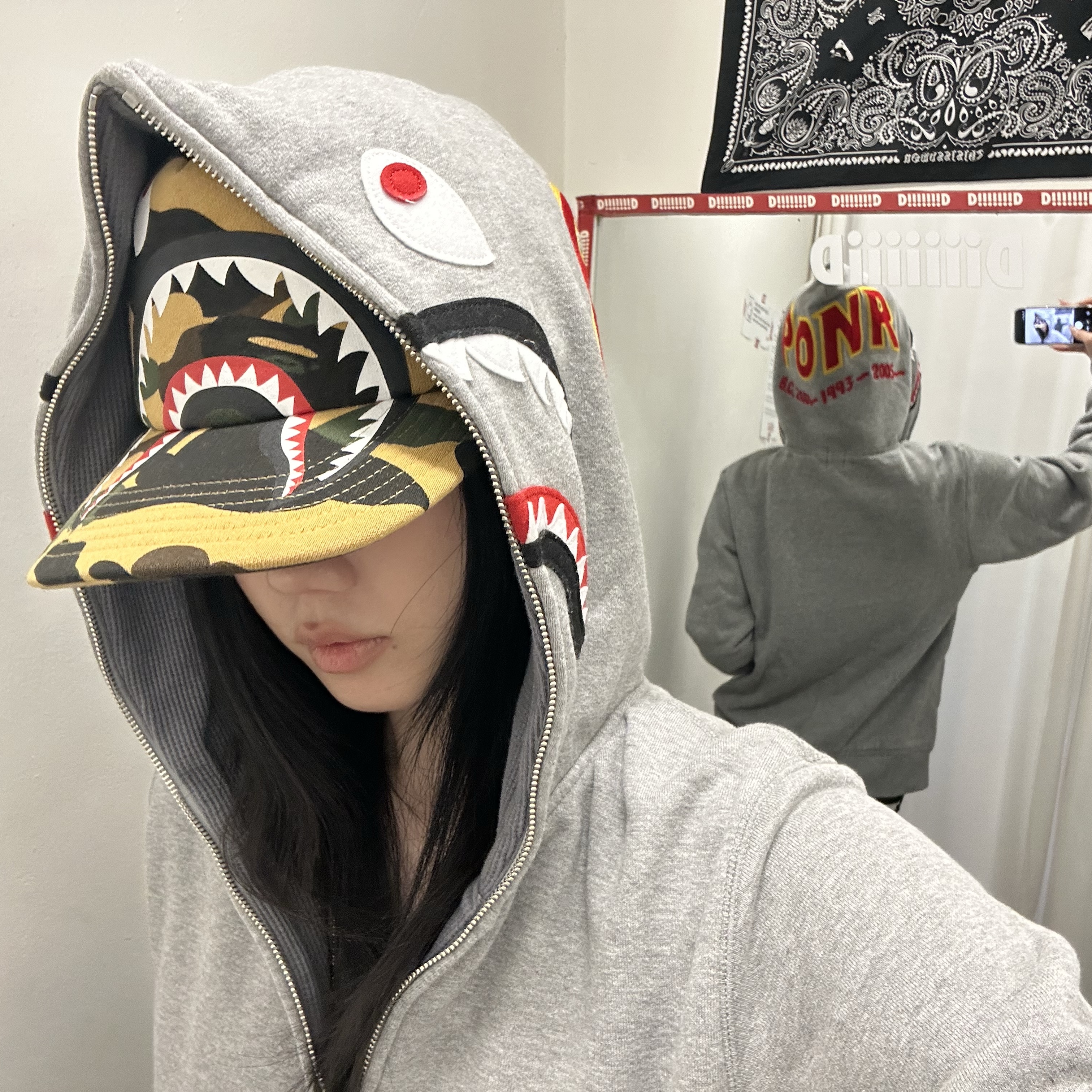 BAPE 1st Camo Shark Mesh Cap Yellow 착용 스타일 - 4