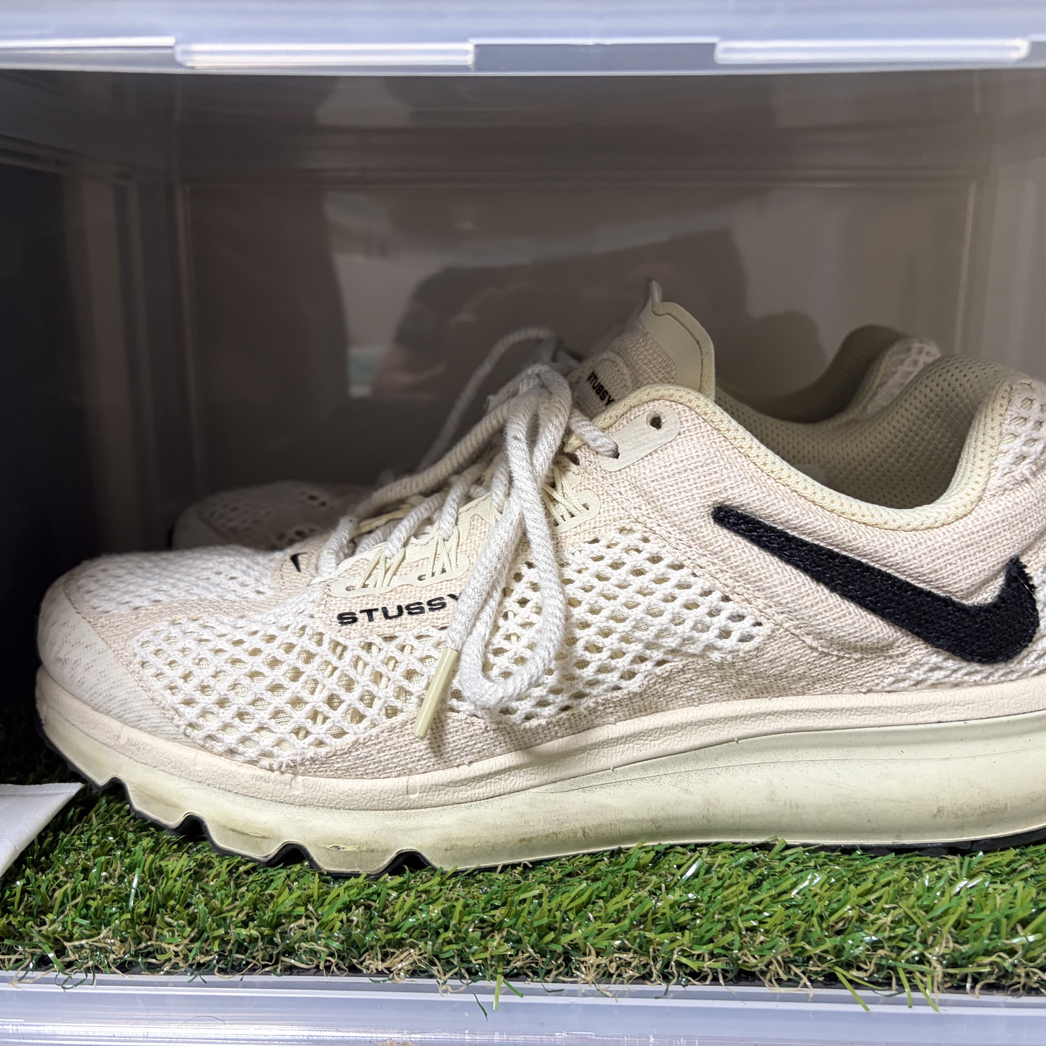 Nike x Stussy Air Max 2013 Fossil 착용 스타일