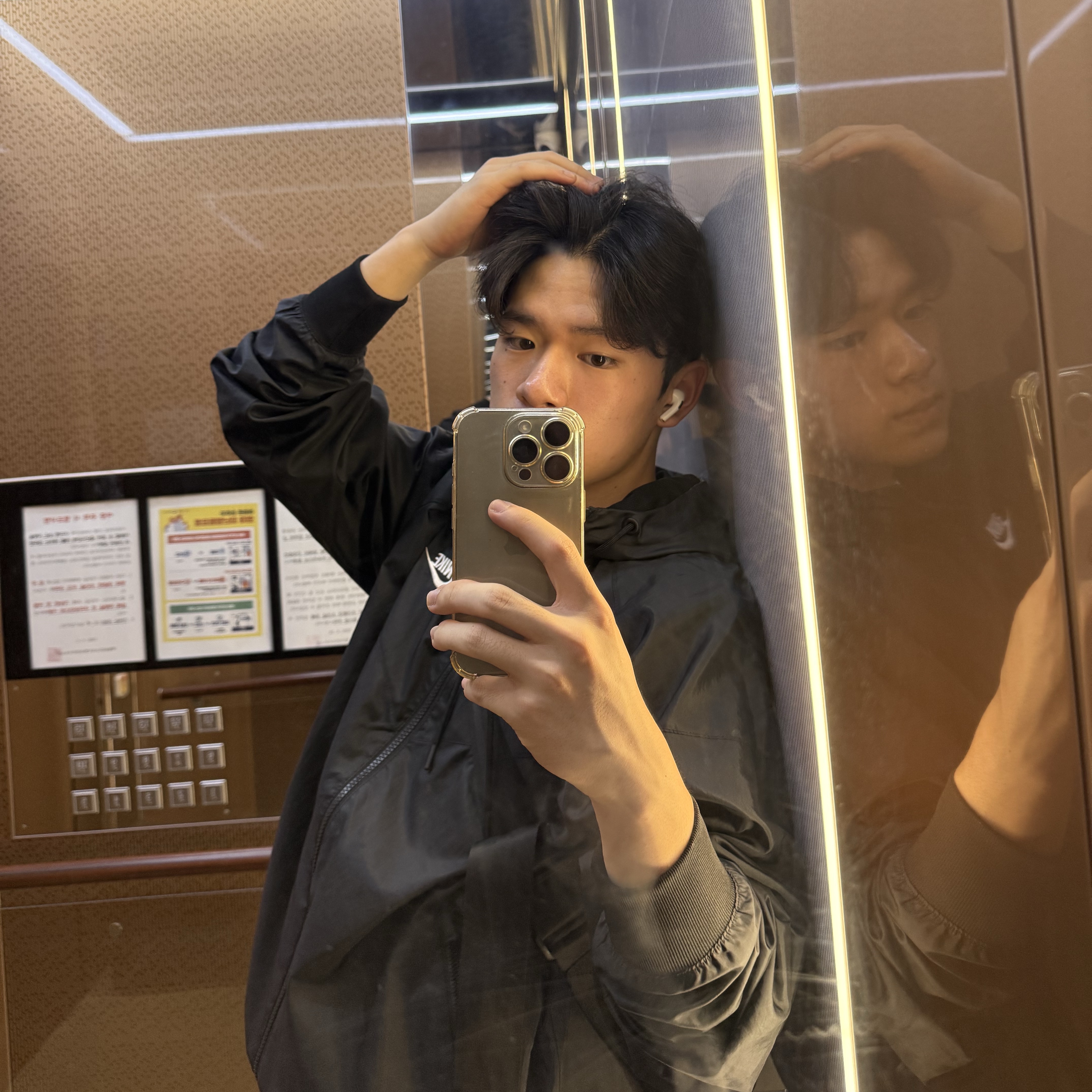 Nike NSW Windrunner Hoodie Jacket Black - Asia 착용 스타일