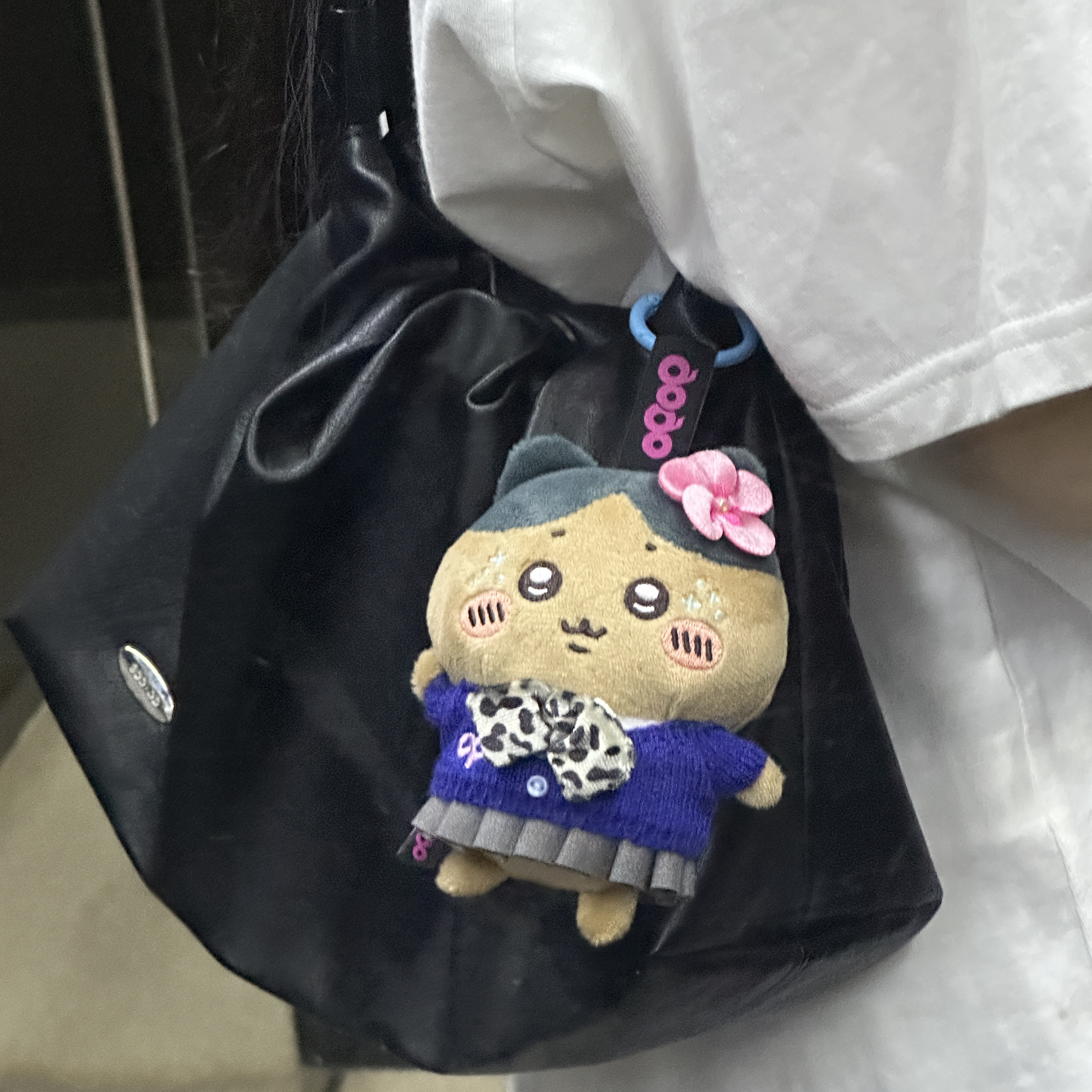 Pop Mart Skullpanda Lazy Panda Plush Doll Pendant, Pop Mart Skullpanda L’Impressionnisme Series Plush Doll Mist (Opened Case) 착용 스타일 - 2