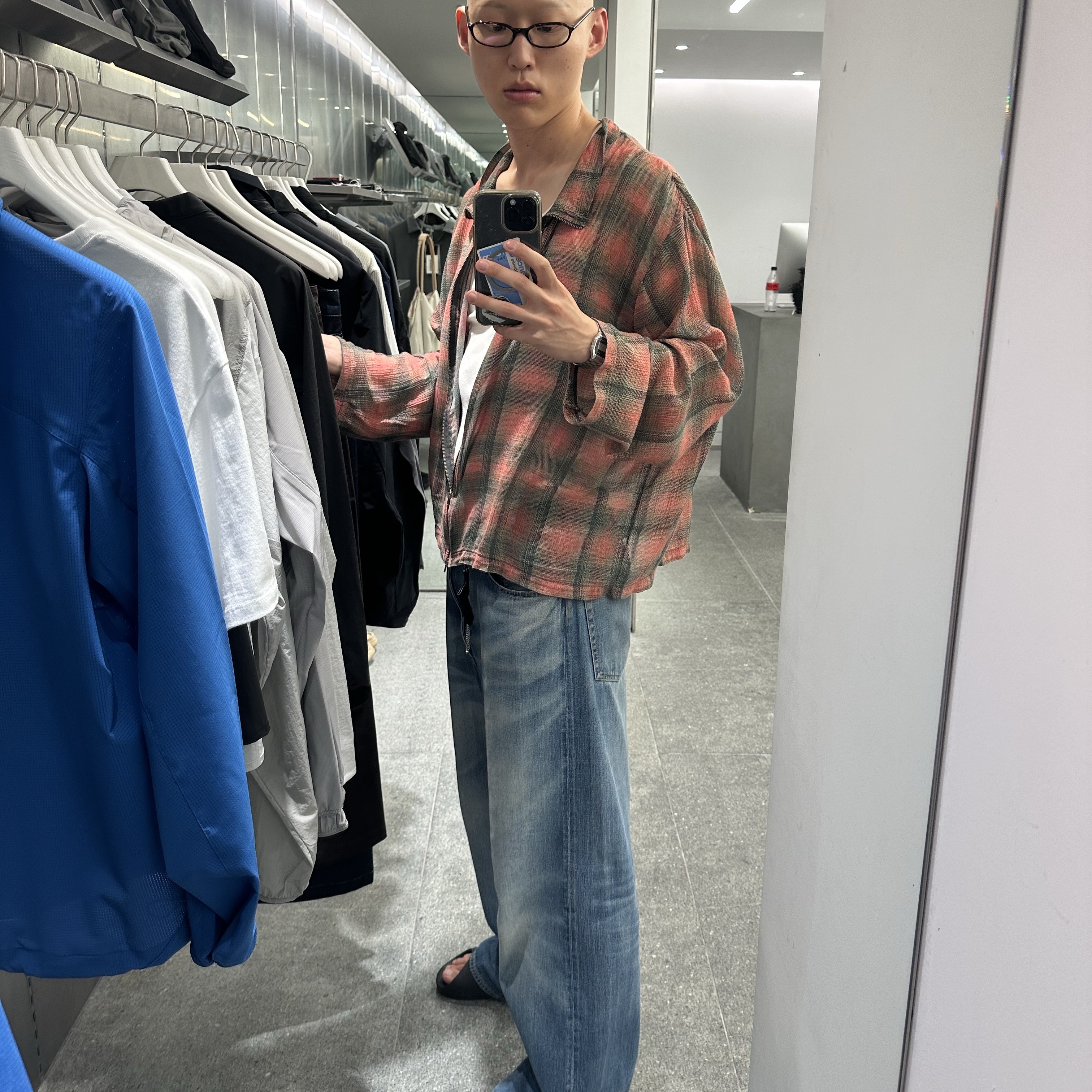 Our Legacy Shrunken Full zip Polo Jacket Big Lumbercheck Print 착용 스타일