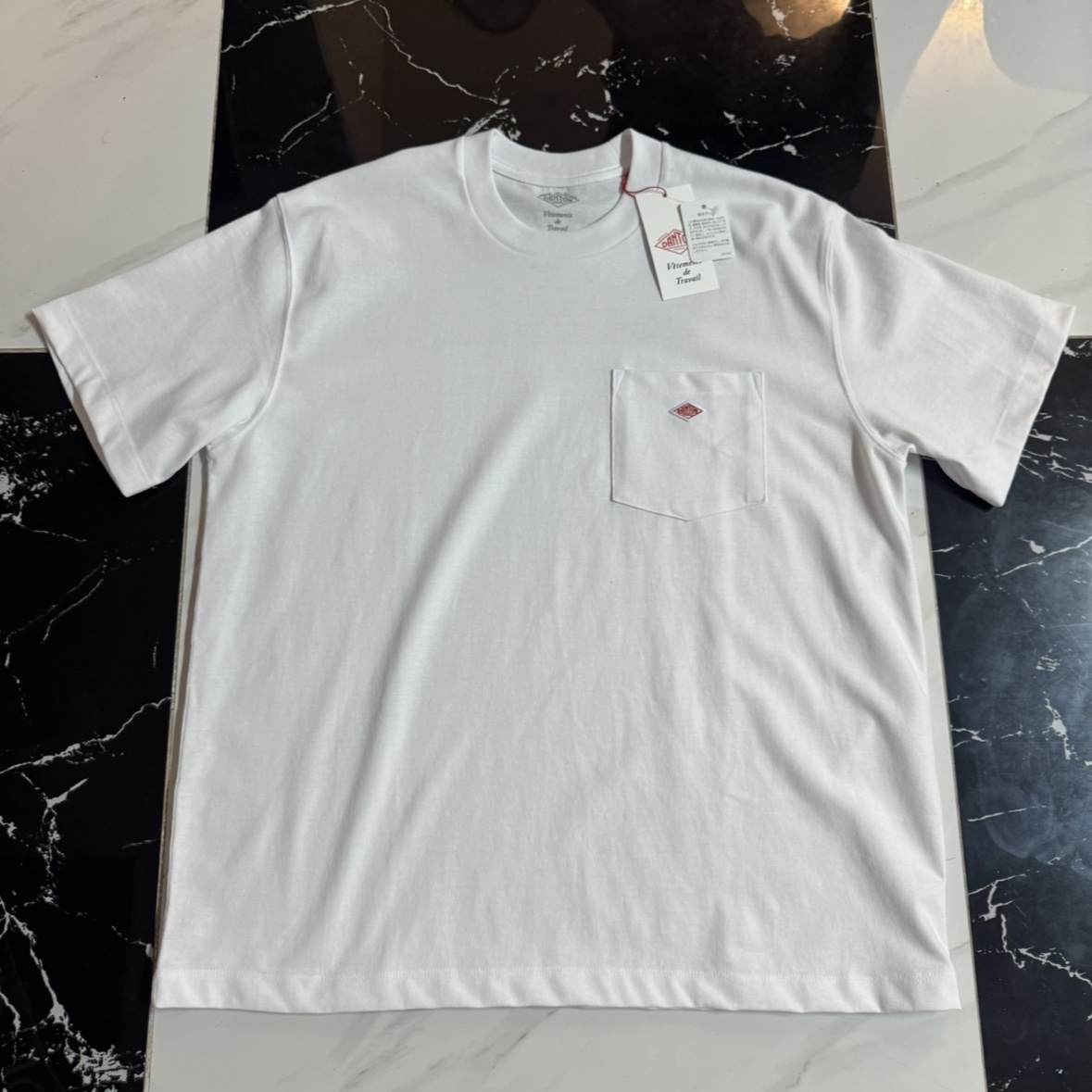 Danton Plain Short Sleeve Pocket T-Shirt White 착용 스타일
