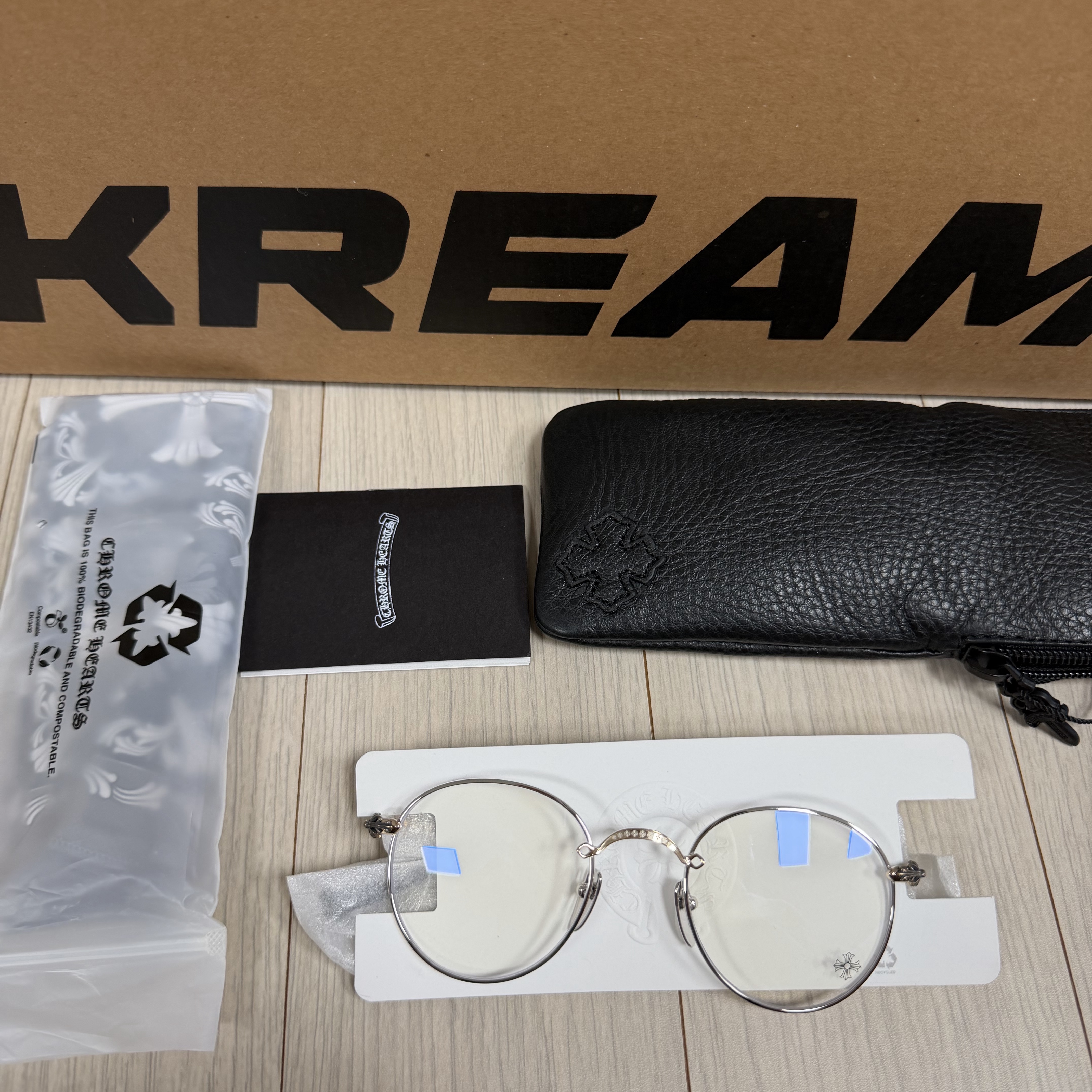 Chrome Hearts Bubba-A Shiny Silver Gold Plated Plastic 착용 스타일 - 1