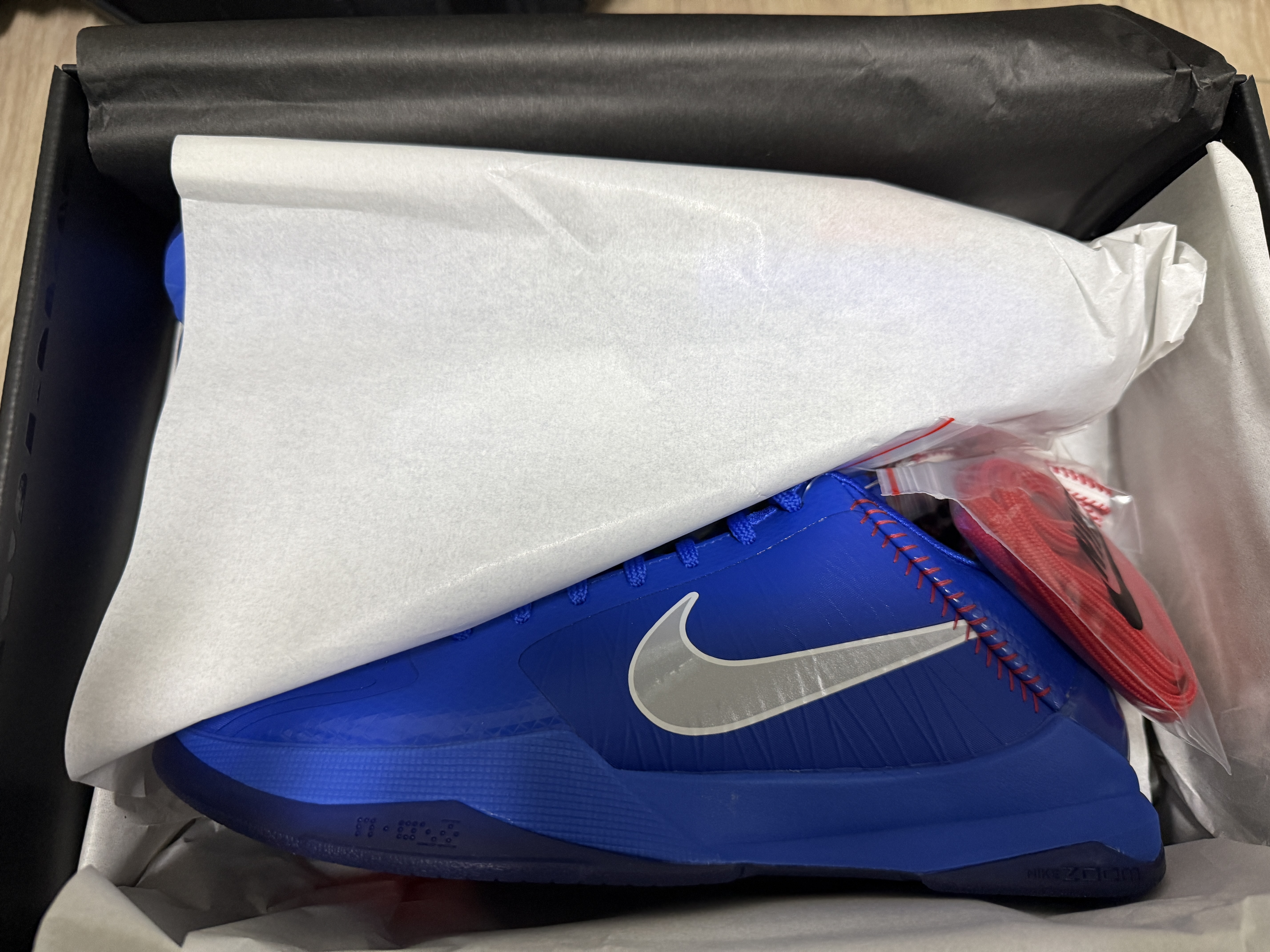 Nike Kobe 5 Protro Hyper Royal 착용 스타일 - 8