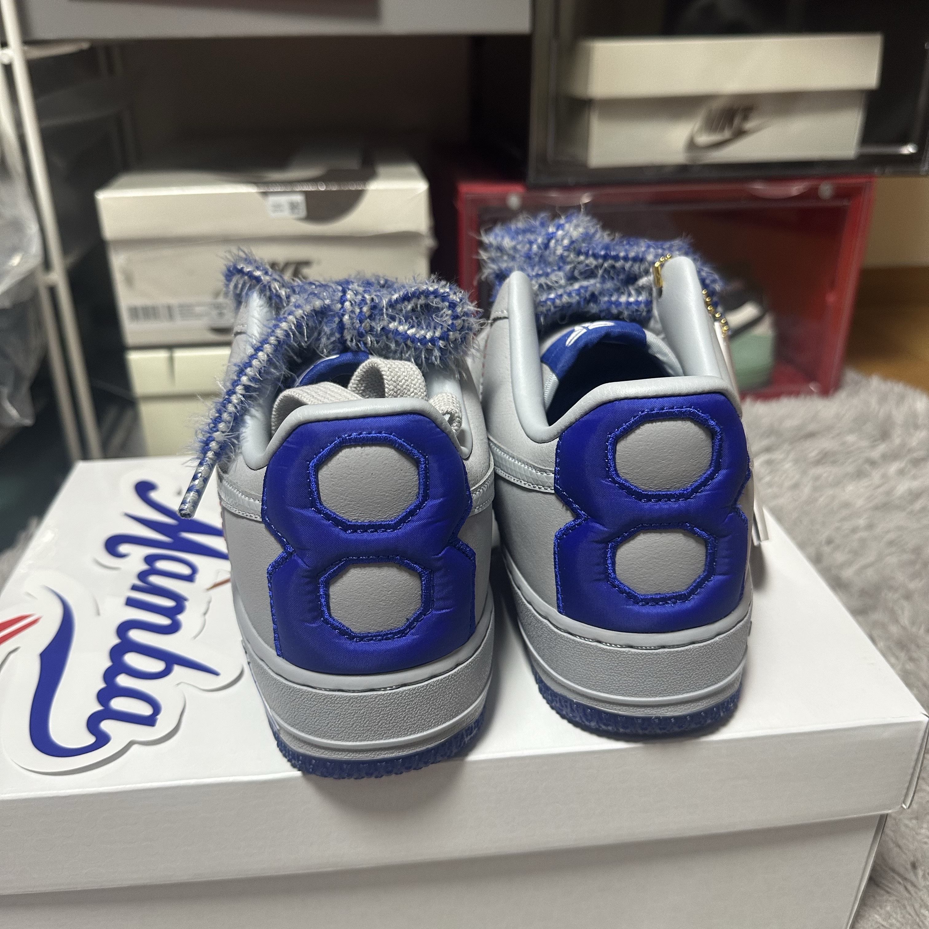 Nike x Kobe Bryant Air Force 1 Low Protro Wolf Grey and Rush Blue 착용 스타일 - 2