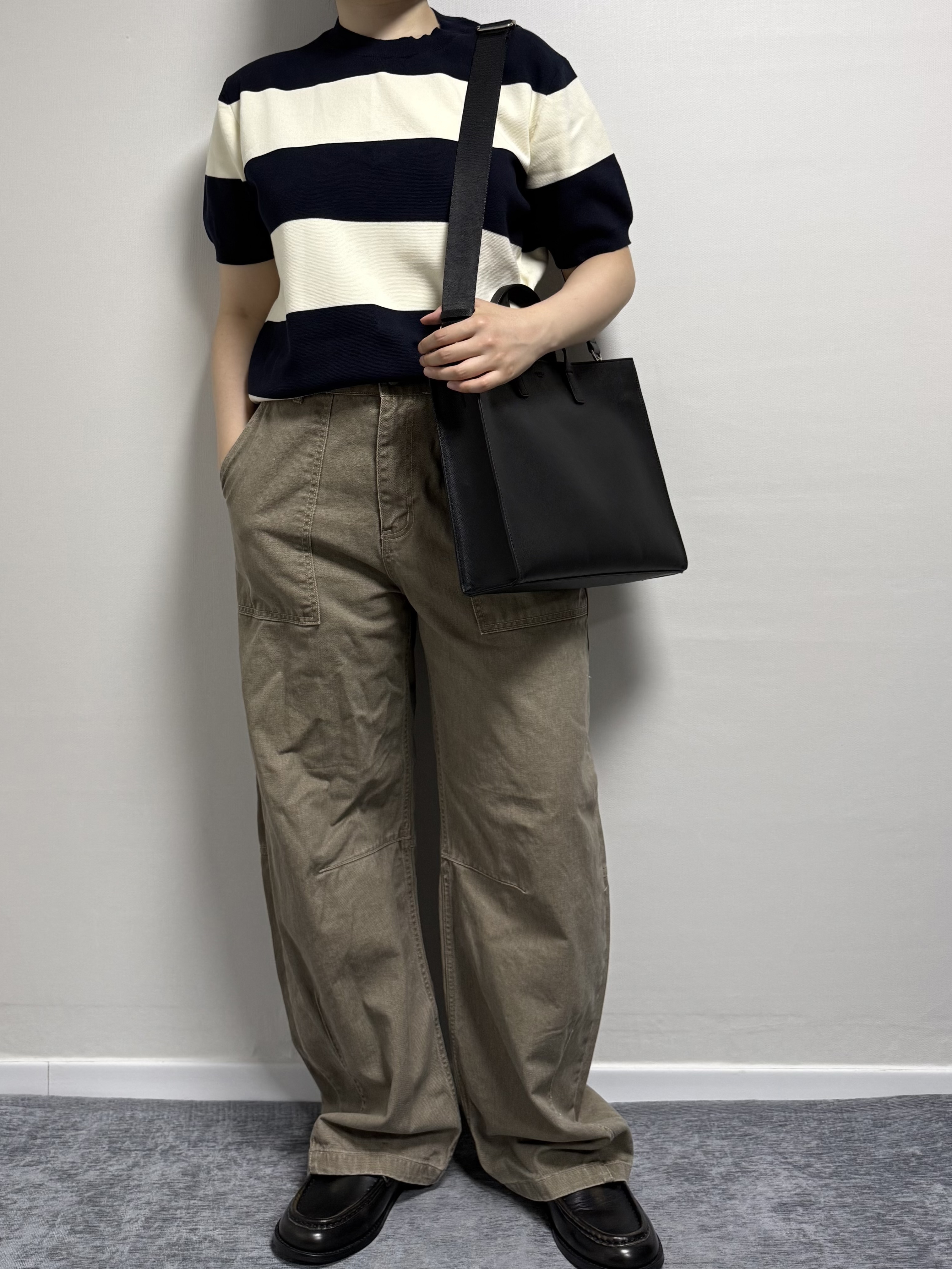 LOSTGARDEN UNIFORM Wide Loafer Vintage Brown 착용 스타일 - 3