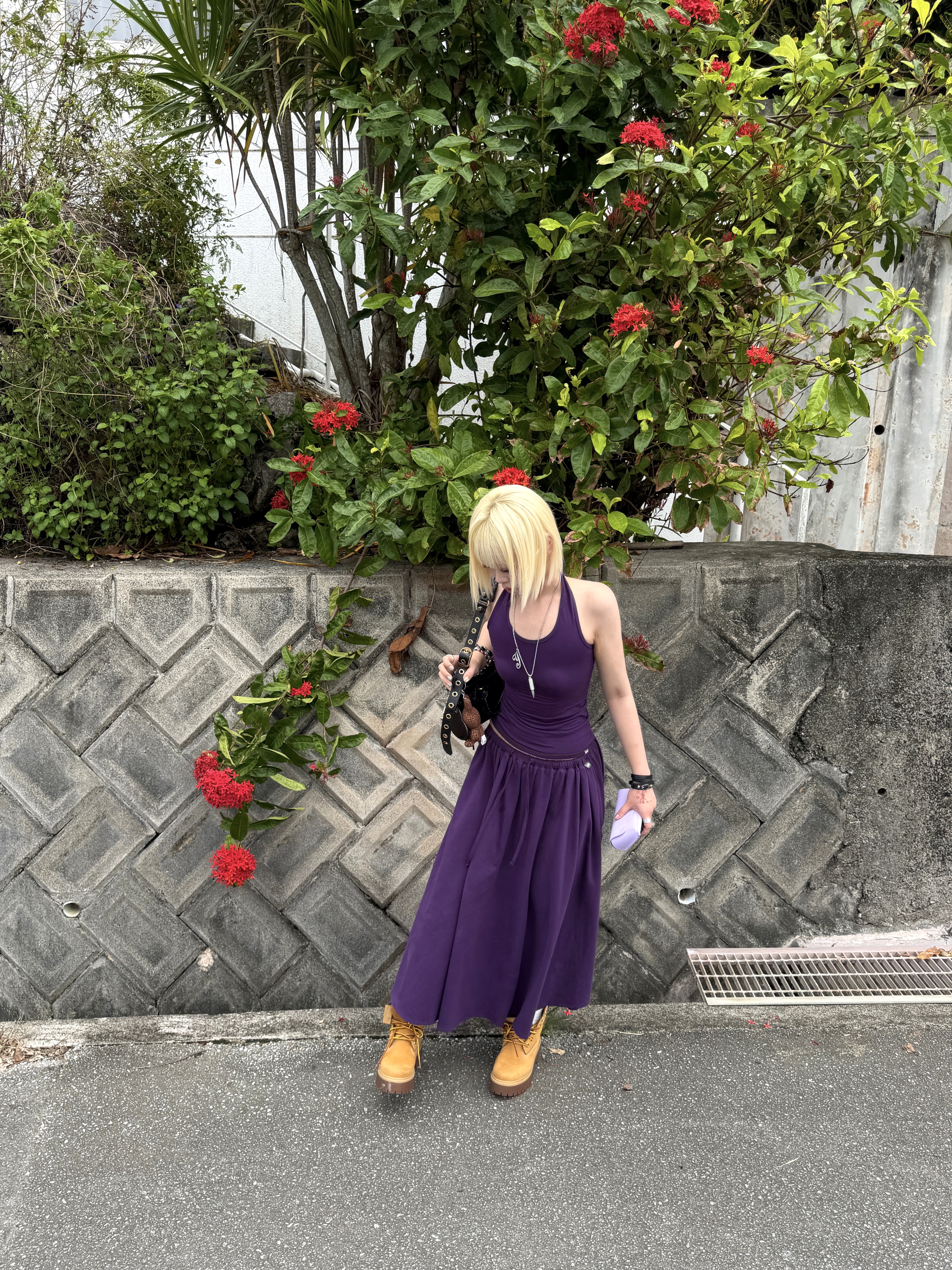 COYSEIO 038 Halter Neck Sleeveless Purple, COYSEIO 038 Banding Long Skirt Purple 착용 스타일 - 2