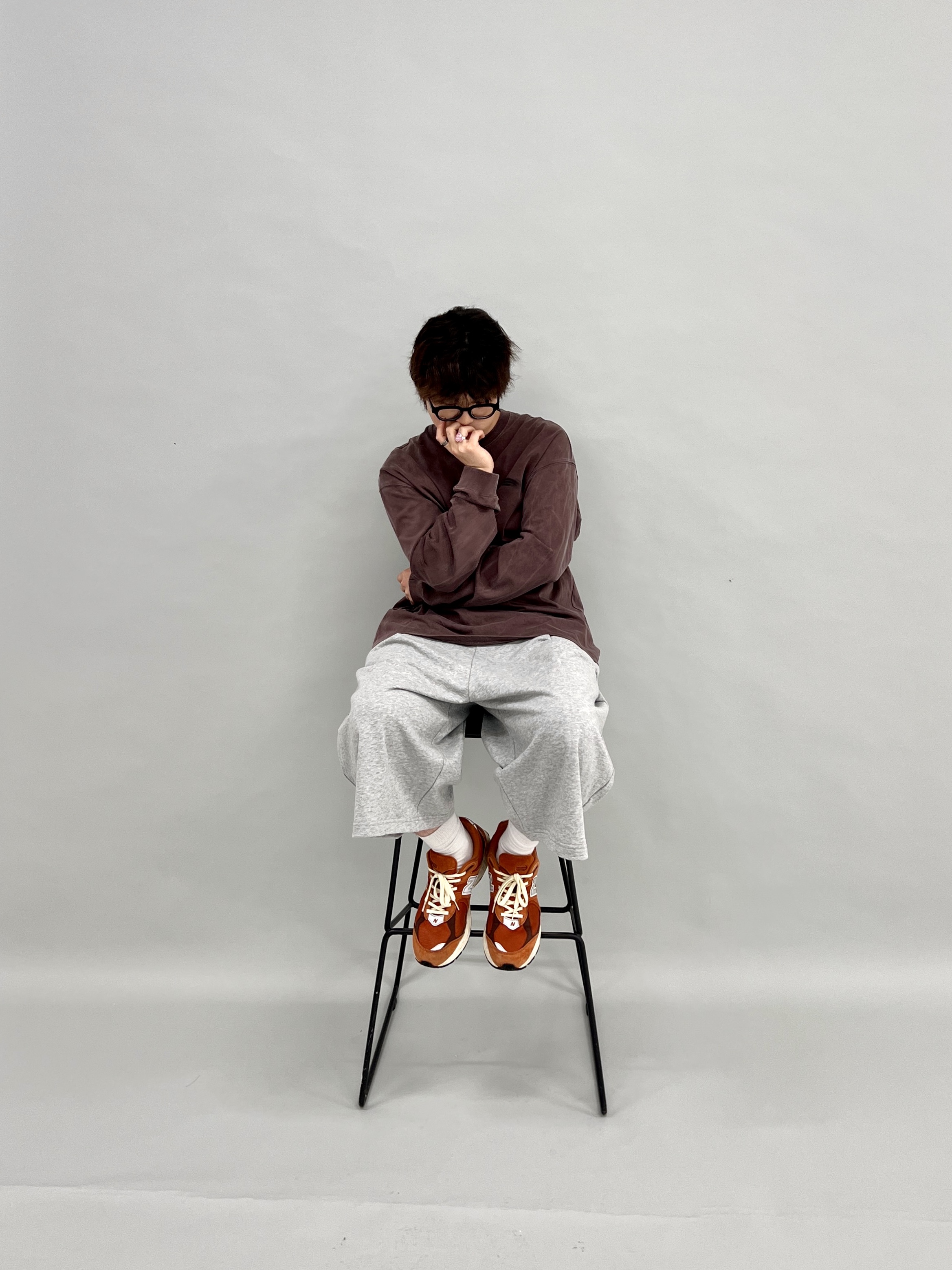 뉴발란스 2002R 러스트 옥사이드 착용 스타일 - 2