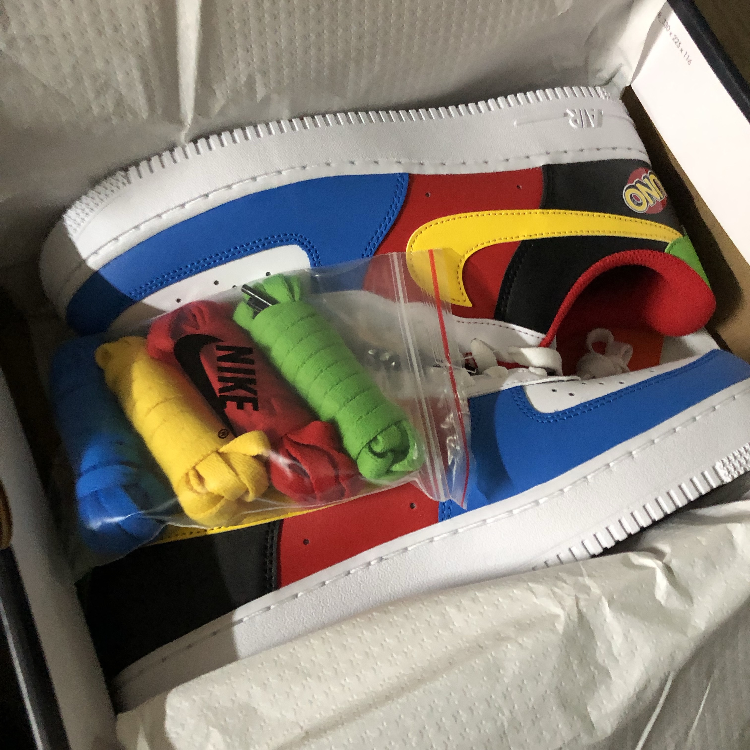 Nike x UNO Air Force 1 '07 QS White Yellow Zest 착용 스타일