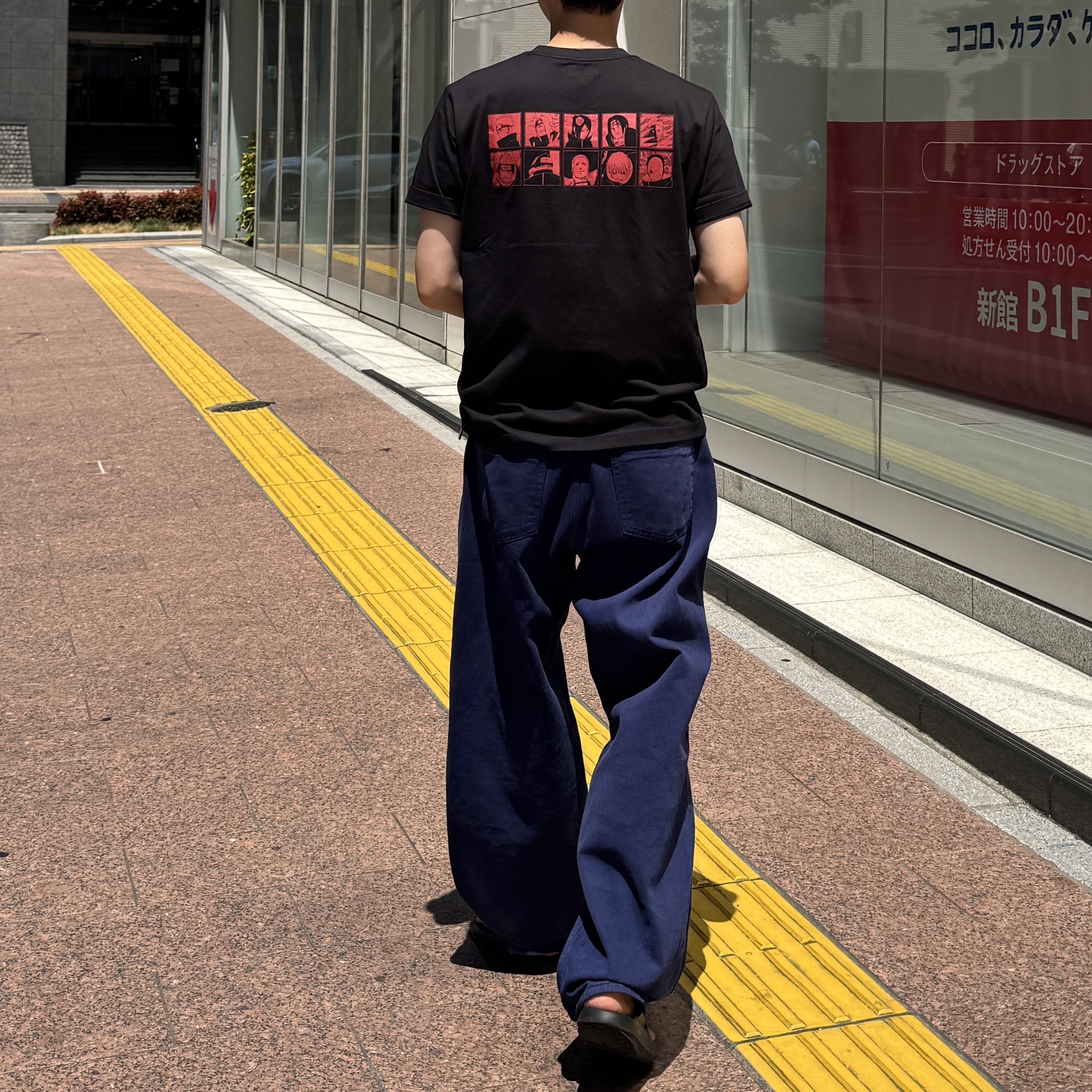 Uniqlo UT Shueisha 100th Anniversary Naruto T-Shirt Black, Oofos OOriginal Black 착용 스타일 - 1