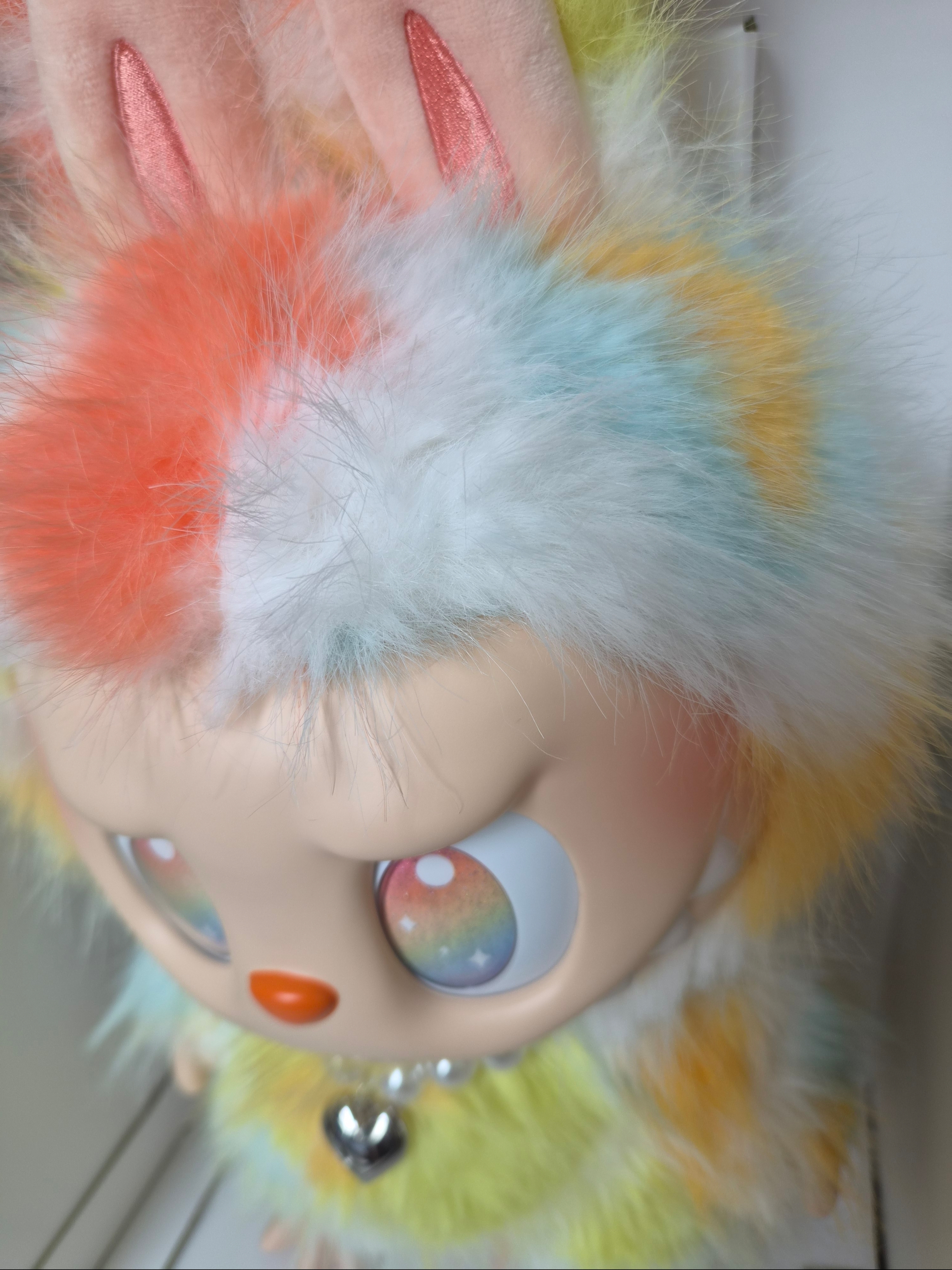 Pop Mart Labubu The Monsters Big Into Energy Series-Rock The Universe Vinyl Plush Doll 착용 스타일 - 3