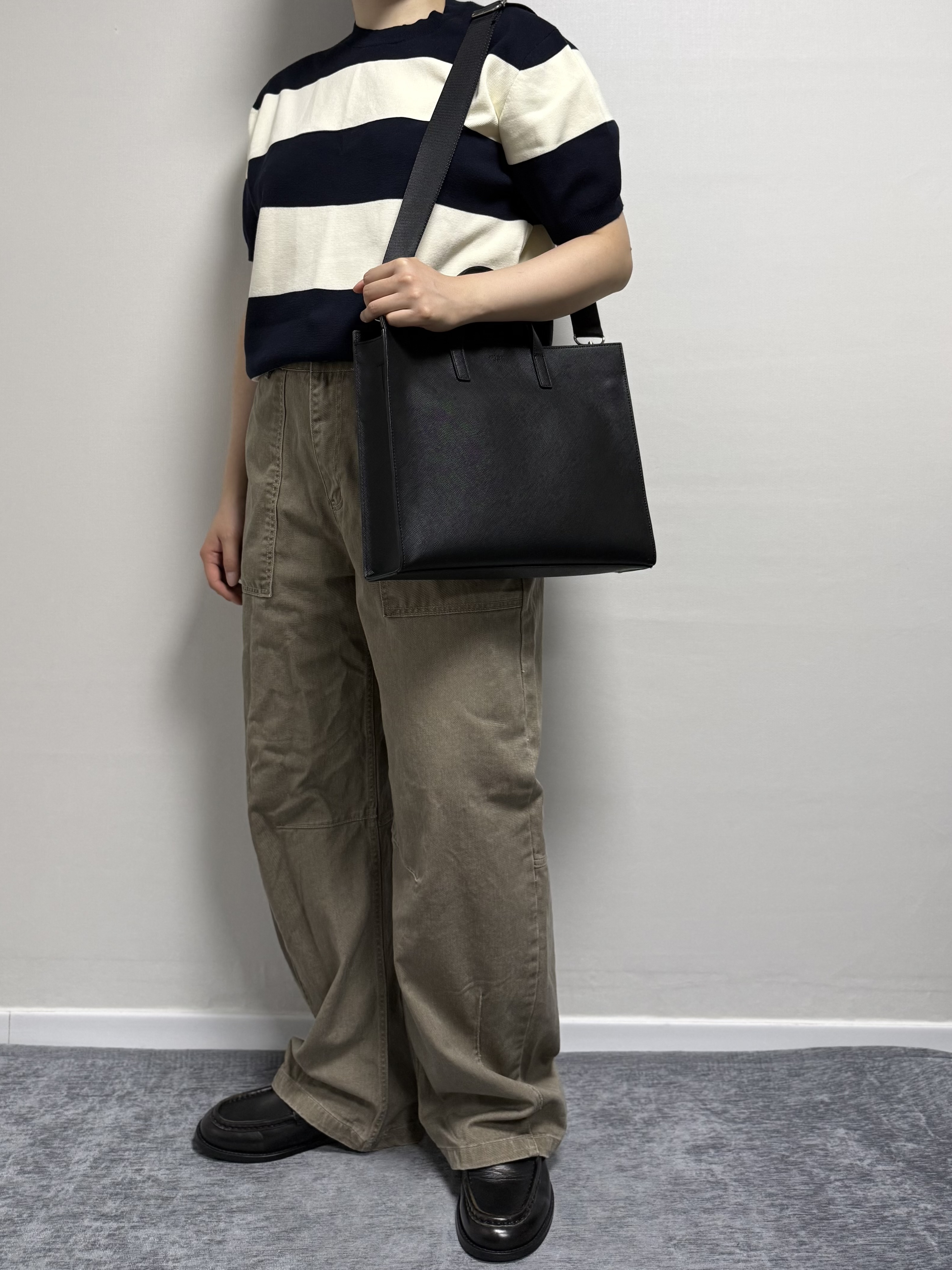 LOSTGARDEN UNIFORM Wide Loafer Vintage Brown 착용 스타일 - 2