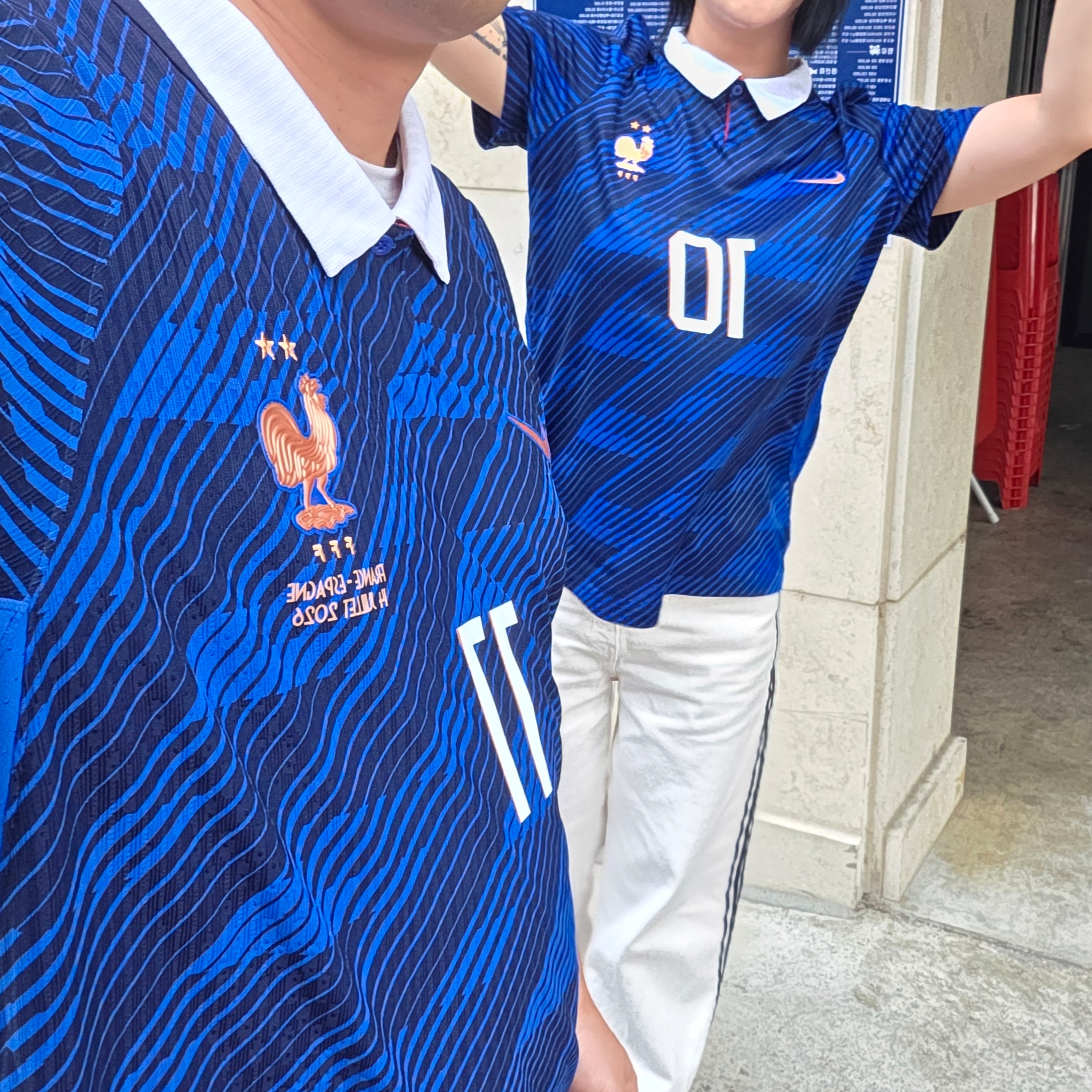 (W) Nike France National Team 2026 Stadium Home Dri-Fit Soccer Jersey Game Royal Blackened Blue (IB5317-480) (Non Marking Ver.), Nike France National Team 2026 Match Home Aero-Fit Soccer Jersey Game Royal Blackened Blue (IB5158-480) (Non Marking Ver.) 착용 스타일 - 1