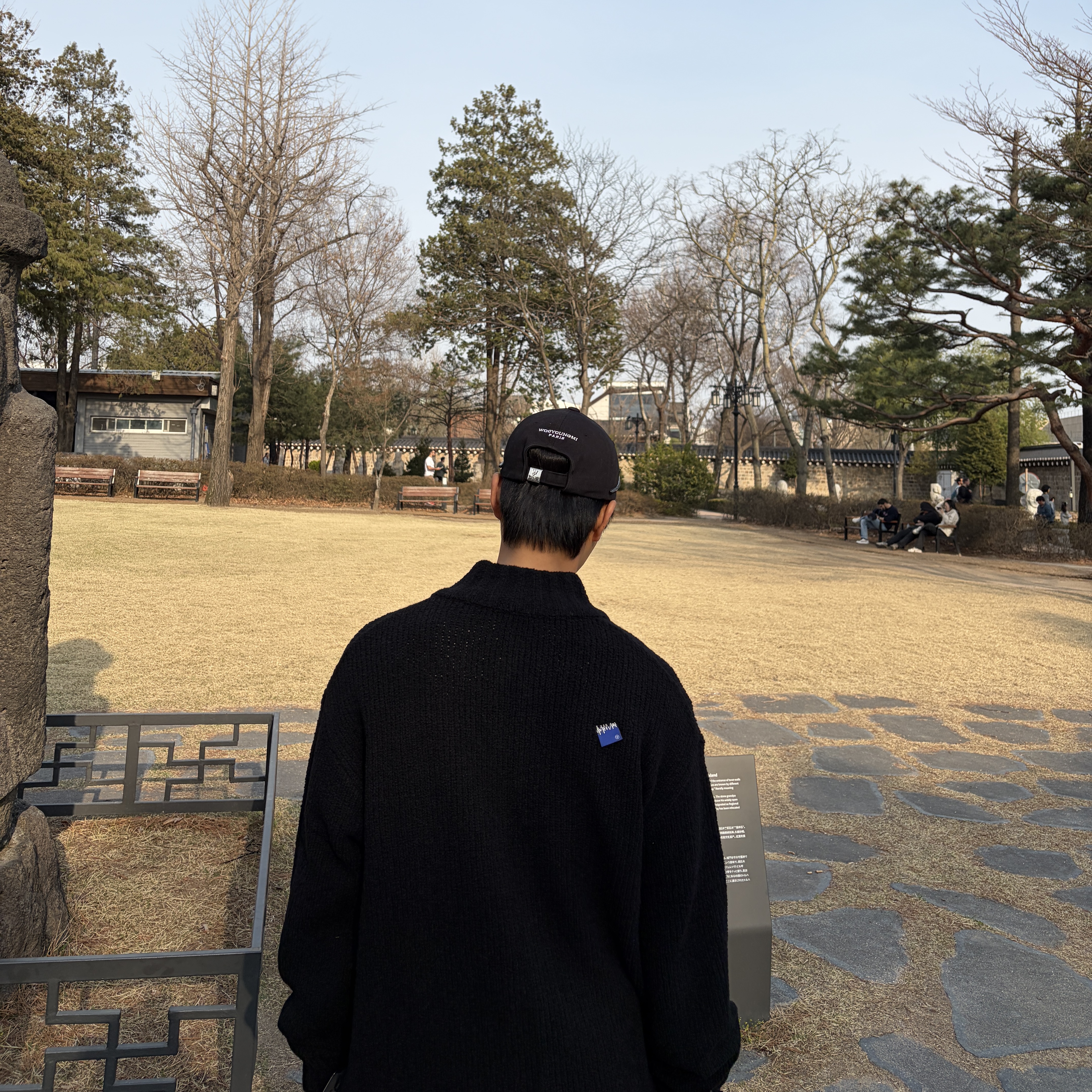 Ader Error Sig; TRS/BL Tag Knit Zip-Up 01 Black, Oakley Remix Dad Hat Blackout 착용 스타일 - 2