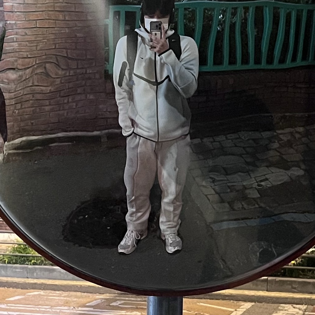 Nike Tech Color-Block Full-Zip Fleece Windrunner Jacket Light Silver Light Smoke Grey - Asia, Nike Tech Colour Block Open Hem Fleece Pants Light Silver Light Smoke Grey - Asia 착용 스타일