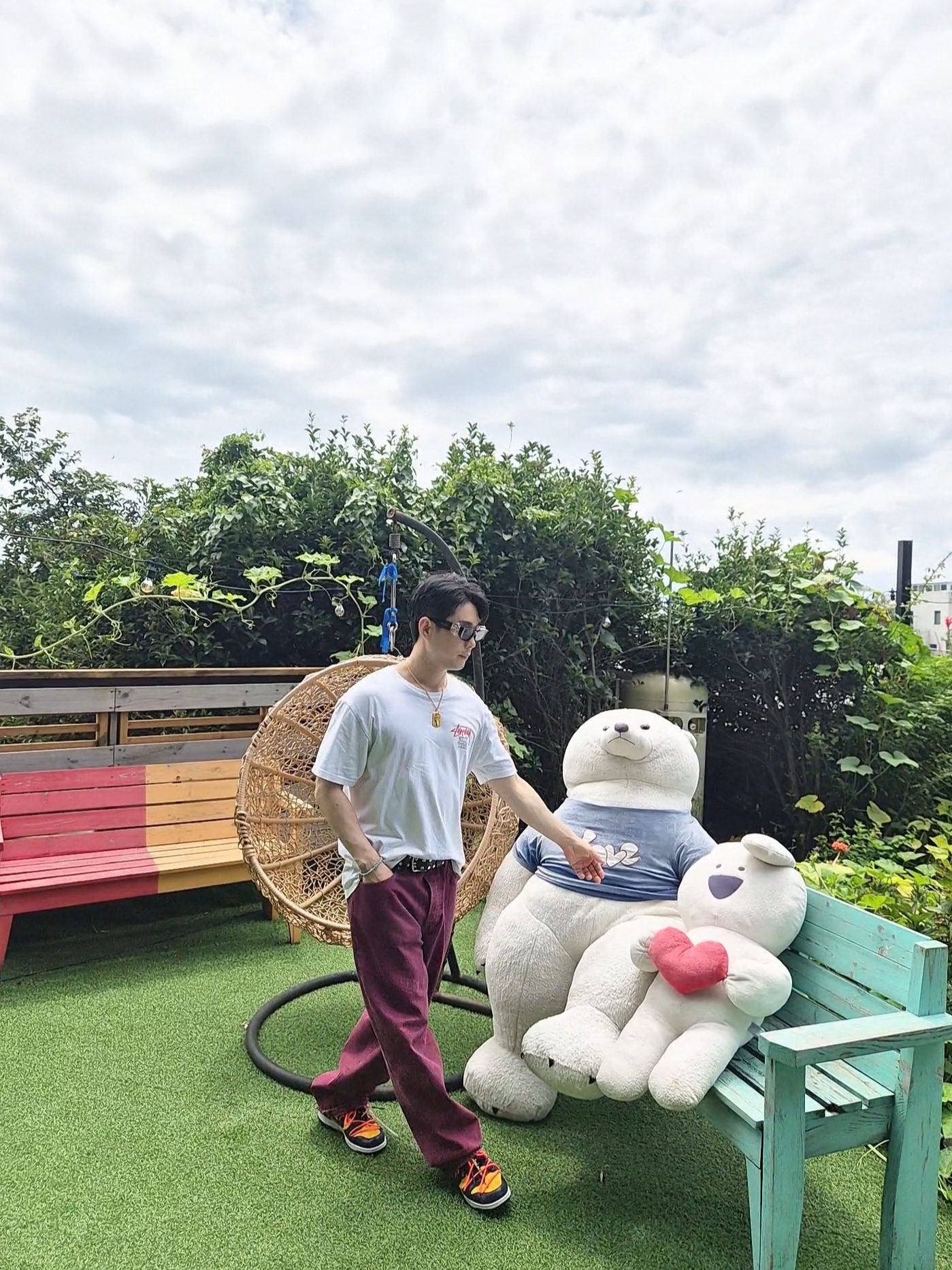 스투시 월드와이드 빅 올 진 푸시아, 스투시 8볼 스터드 벨트 블랙 착용 스타일