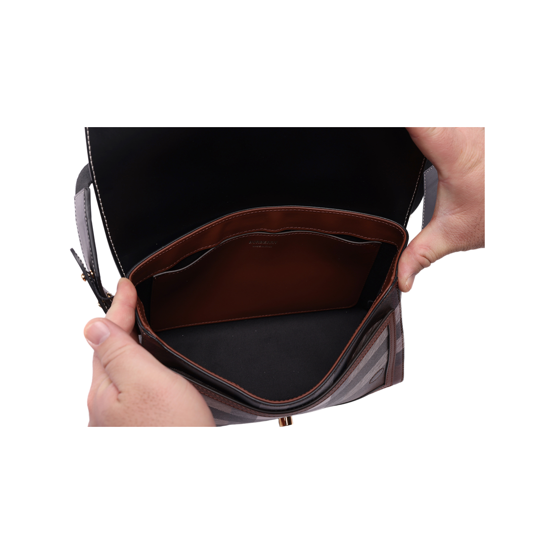 [25% 쿠폰] 버버리 노트 크로스바디백 다크 버치 브라운([25% 쿠폰] Burberry Note Crossbody Bag Dark Birch Brown) - 6