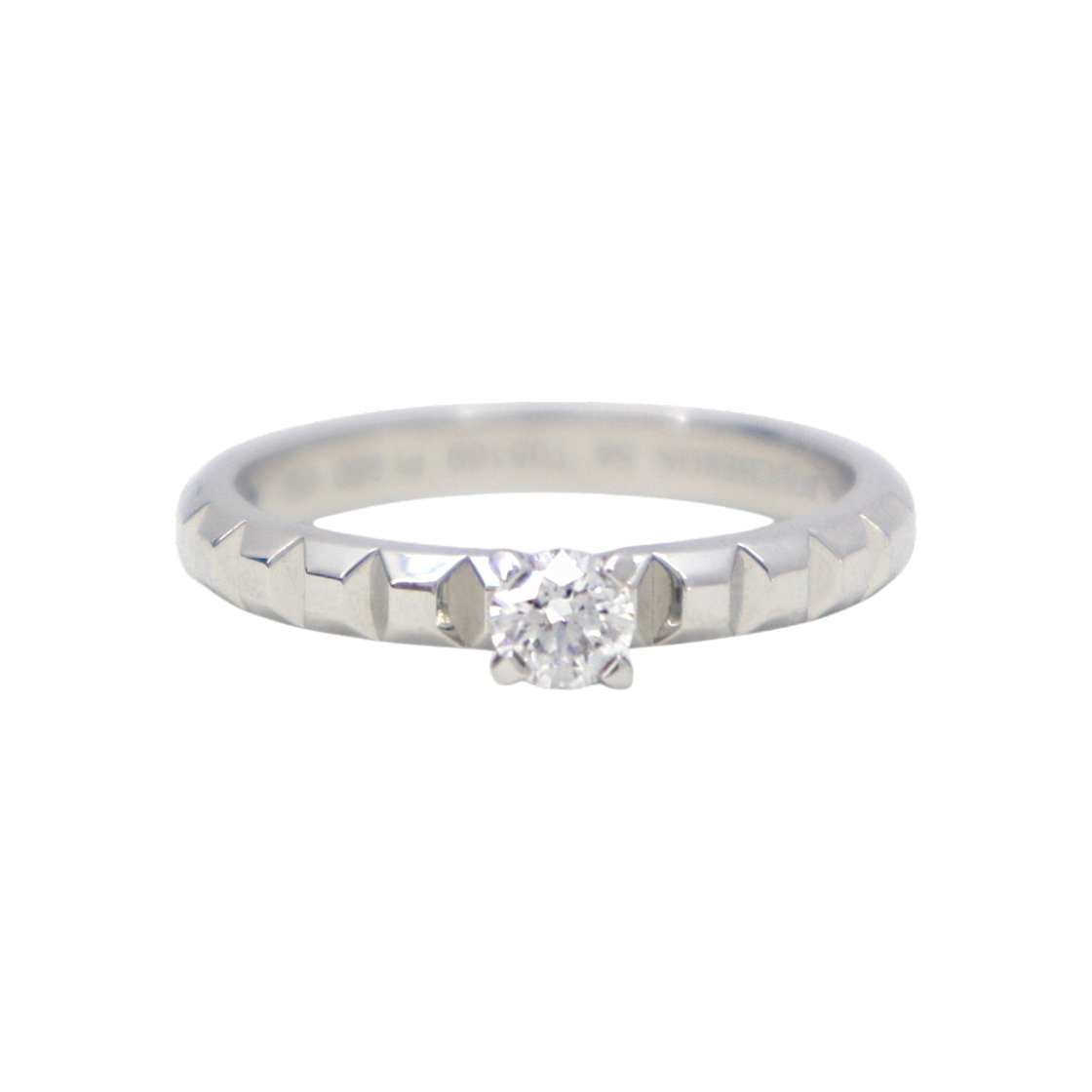 IT6UMCCL2C63 Boucheron Clou de Paris Platinum Solitaire Ring