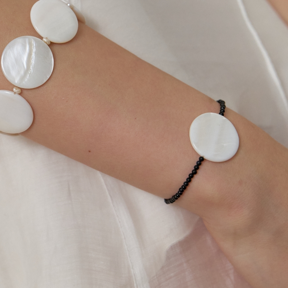 러브미몬스터 달 진주 오닉스 팔찌 블랙(lovememonster Moon Pearl Onyx Bracelet BLACK) - 4