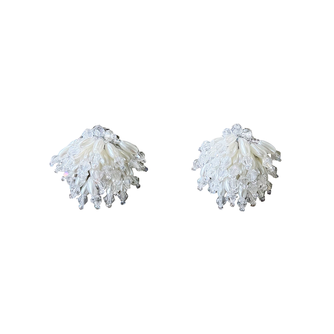 L262MER030 lovememonster Crystal Bouquet Earrings IVORY