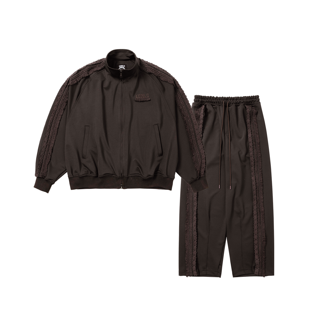 아조바이아조 멀티 레이스 트림 래글런 트랙 셋업 다크 브라운(AJOBYAJO SET Multi Lace Trim Raglan Track Set-Up Dark Brown)