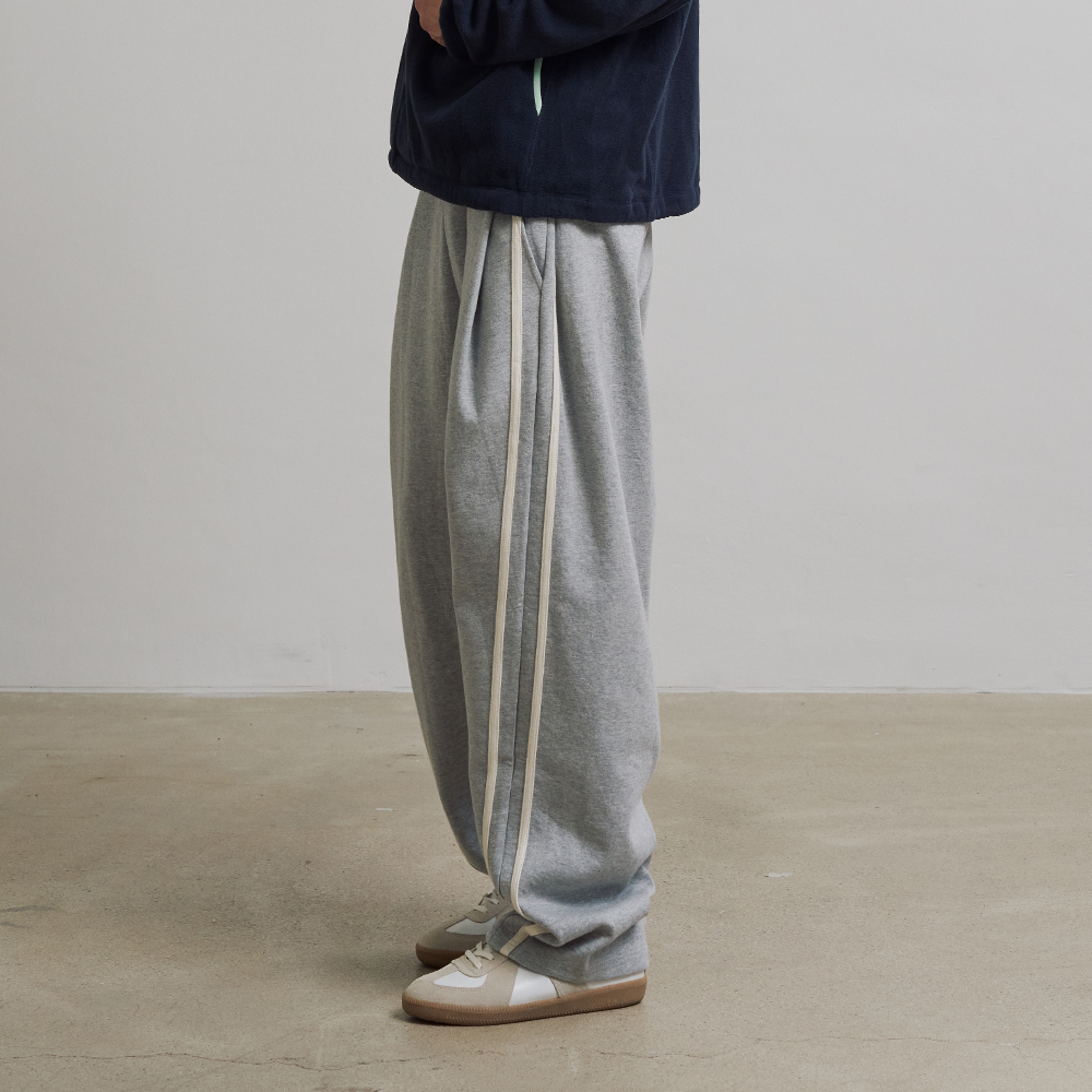니티드 커브드 라인 트레이닝 팬츠 멜란지 그레이(Knitted Curved Line Training Pants Melange Grey) - 2