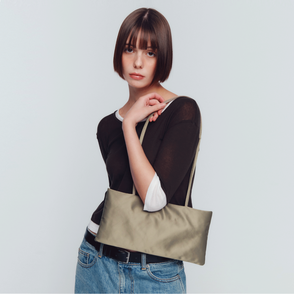 하아카아이브 실키 이스트 숄더백 올리브 그레이(Hah Archiv Silky East Shoulder Bag Olive Grey) - 2