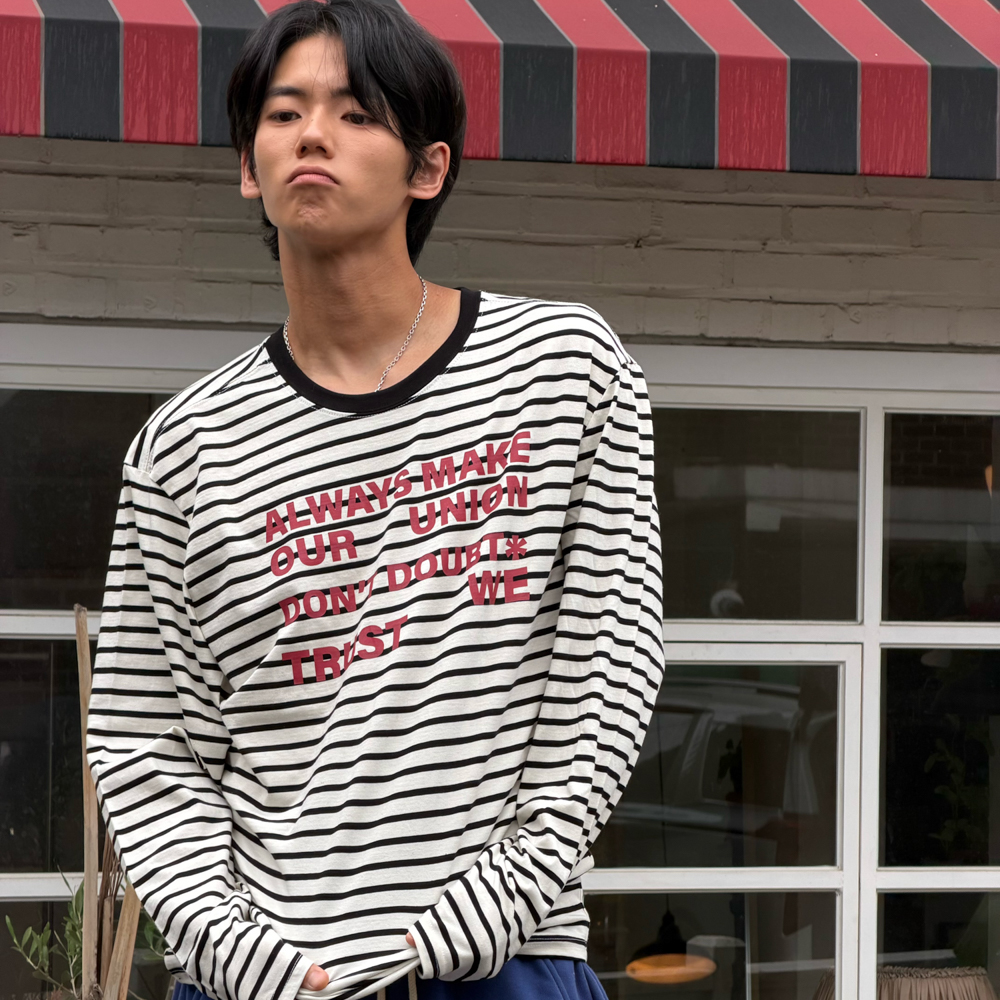 아모우 레터링 스트라이프 롱슬리브 화이트(AMOU Lettering Stripe Long Sleeve White) - 5