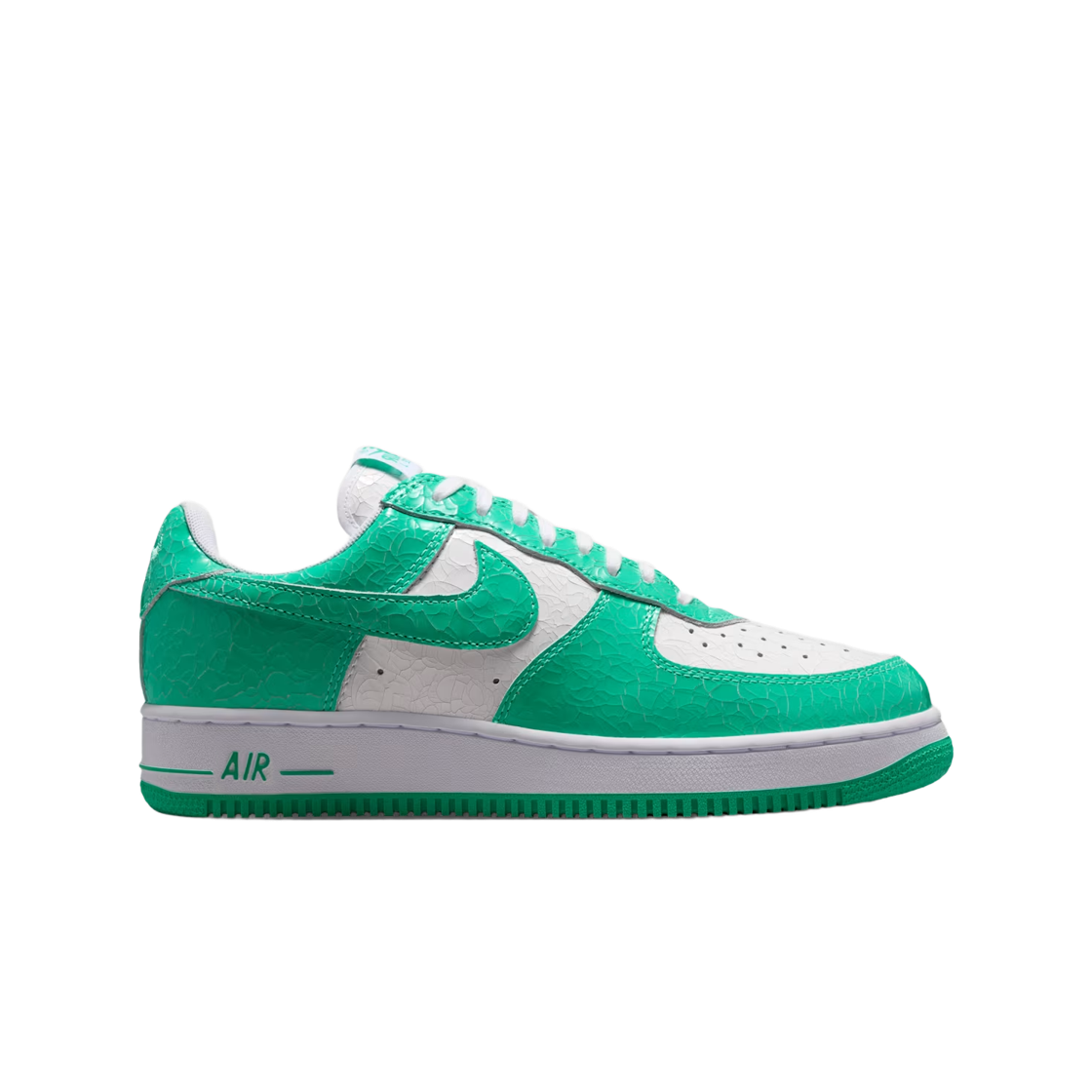 JA0248-001 Nike Air Force 1 Low Menta and White