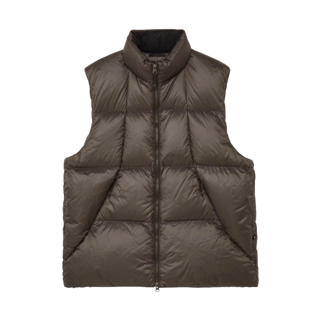 골드윈 크리스탈라이트 다운 베스트 에스프레소 - 26FW(Goldwin Crystalite Down Vest Espresso - 26FW)