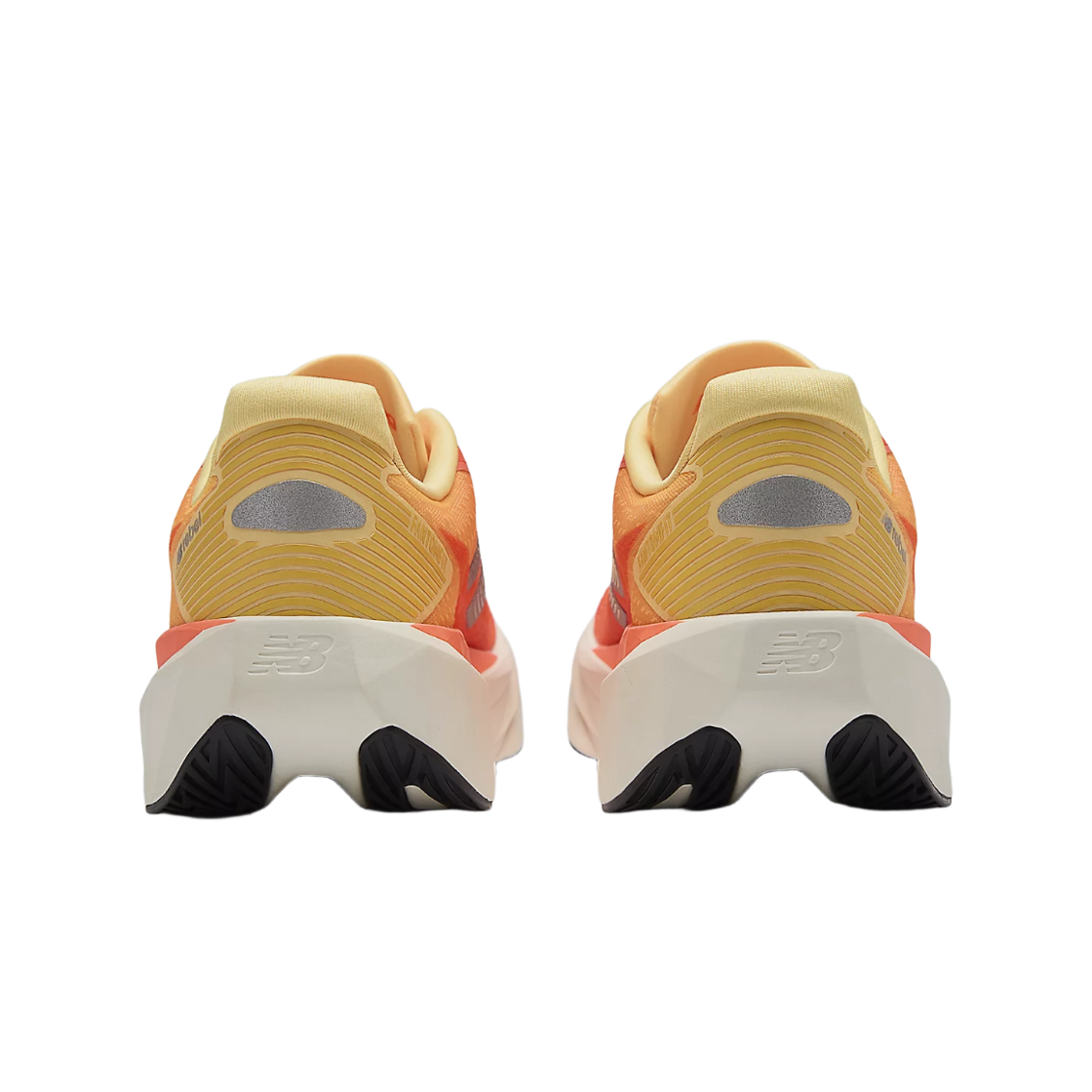 (W) 뉴발란스 퓨어셀 레벨 v5 실버 메탈릭 탠저린 히트 - B 스탠다드((W) New Balance Fuelcell Rebel v5 Silver Metallic Tangerine Heat - B Standard) - 3