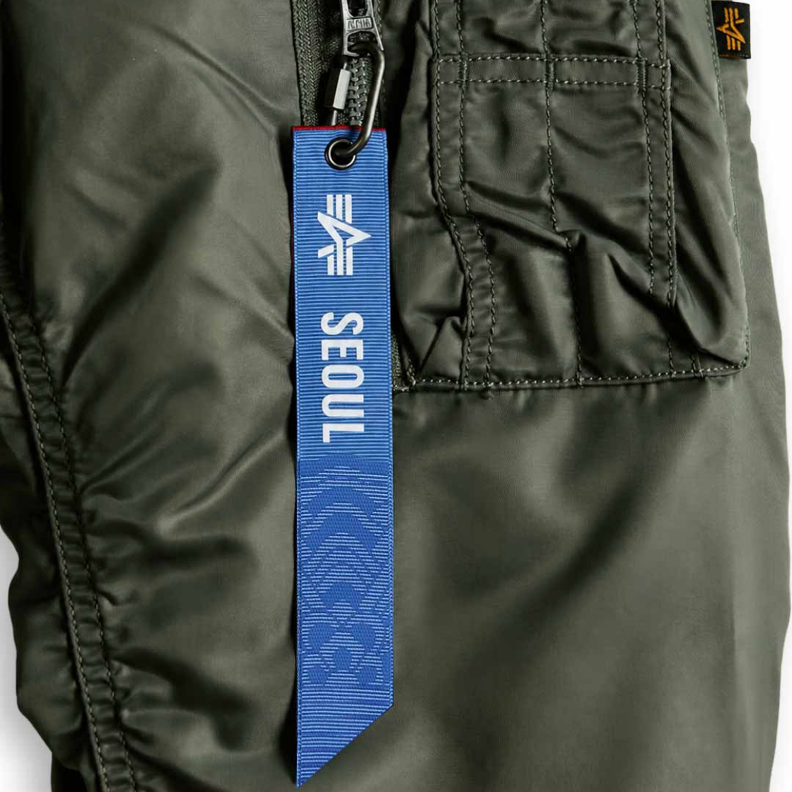 [KREAM 단독] 알파 인더스트리 MA-1 헤리티지 핏 플라이트 자켓 필드 그레이(ALPHA INDUSTRIES Ma-1 Heritage Fit Flight Jacket Field Gray) - 6
