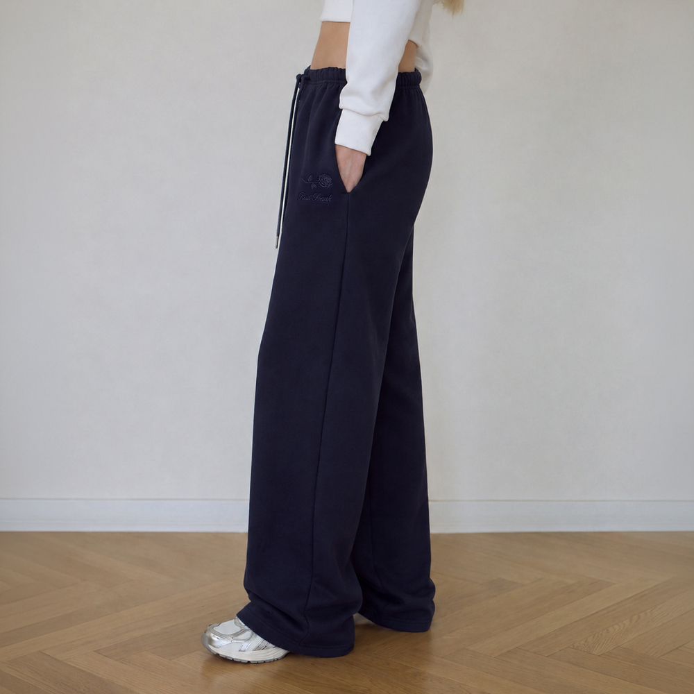 로제프란츠 로즈 자수 스탠다드 스웨트팬츠 [네이비](Rosefrantz Rose Embroidery Standard Sweatpants [Navy]) - 4