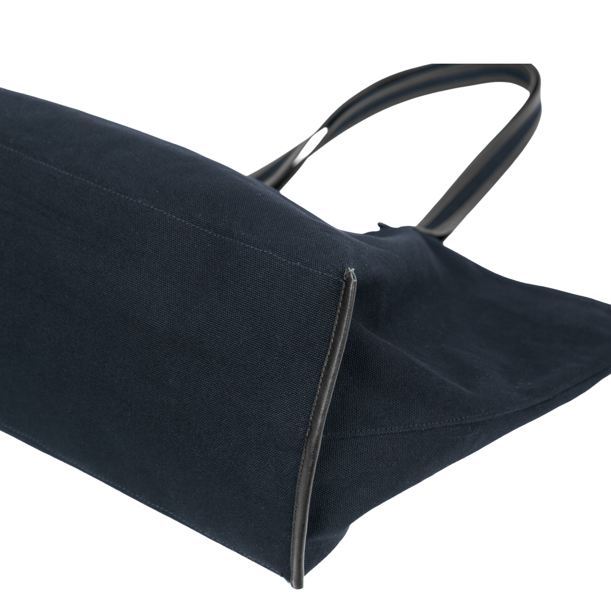 마지언타이틀 로브토트 네이비(MAZIUNTITLED Rove Tote Navy) - 5
