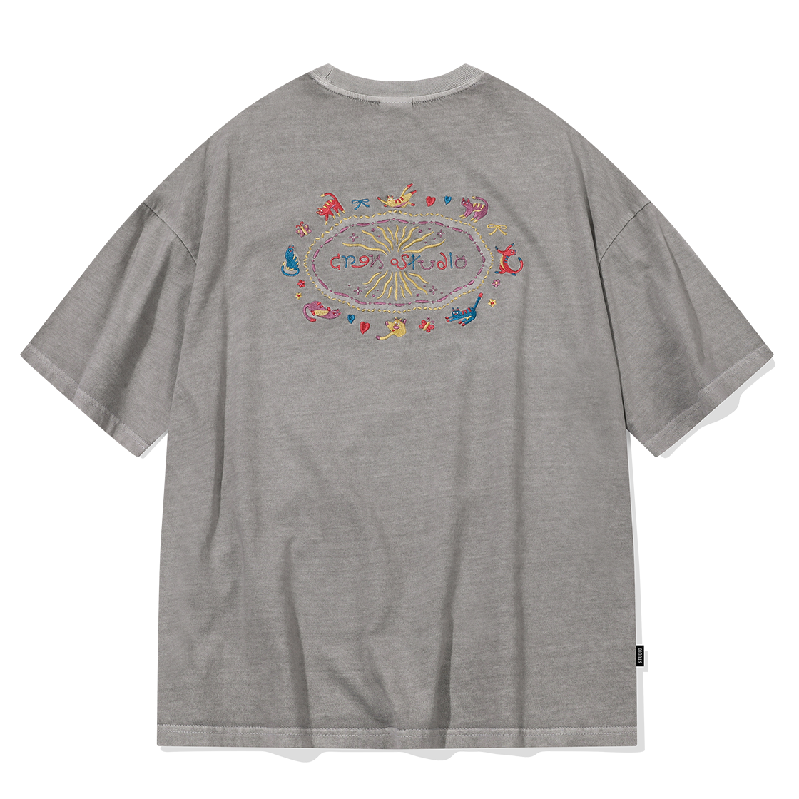 C26SB11 CPGN STUDIO Cat Stitch Pigment T-Shirt Ghost Grey