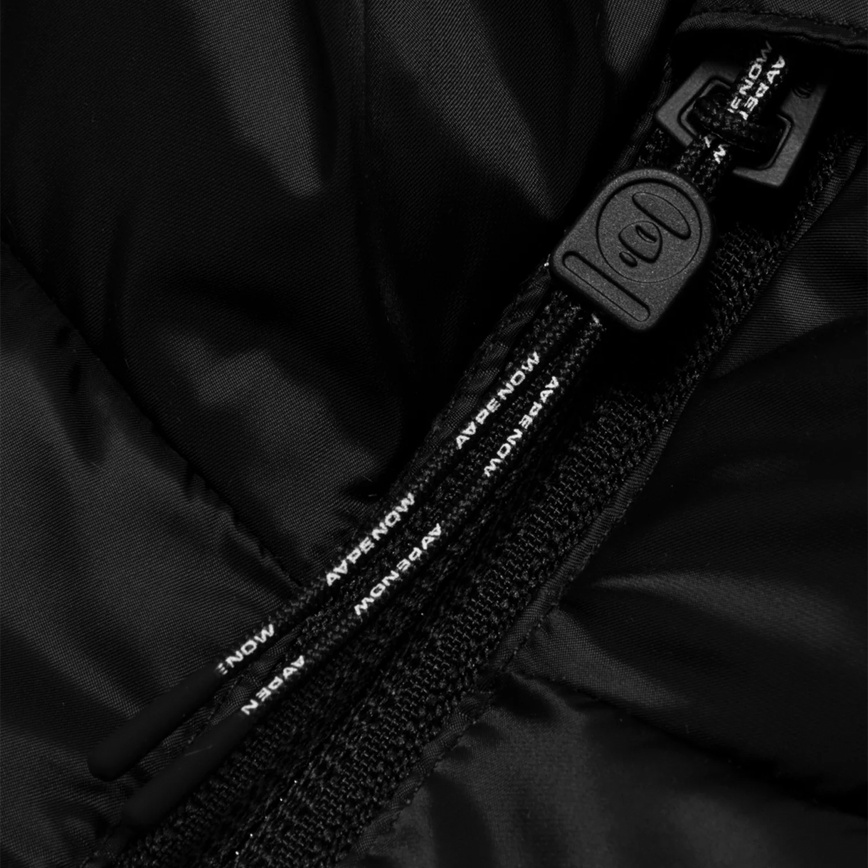 에이프 나우 문페이스 다운 자켓 블랙 - 26FW(AAPE Now Moonface Down Jacket Black - 26FW) - 3