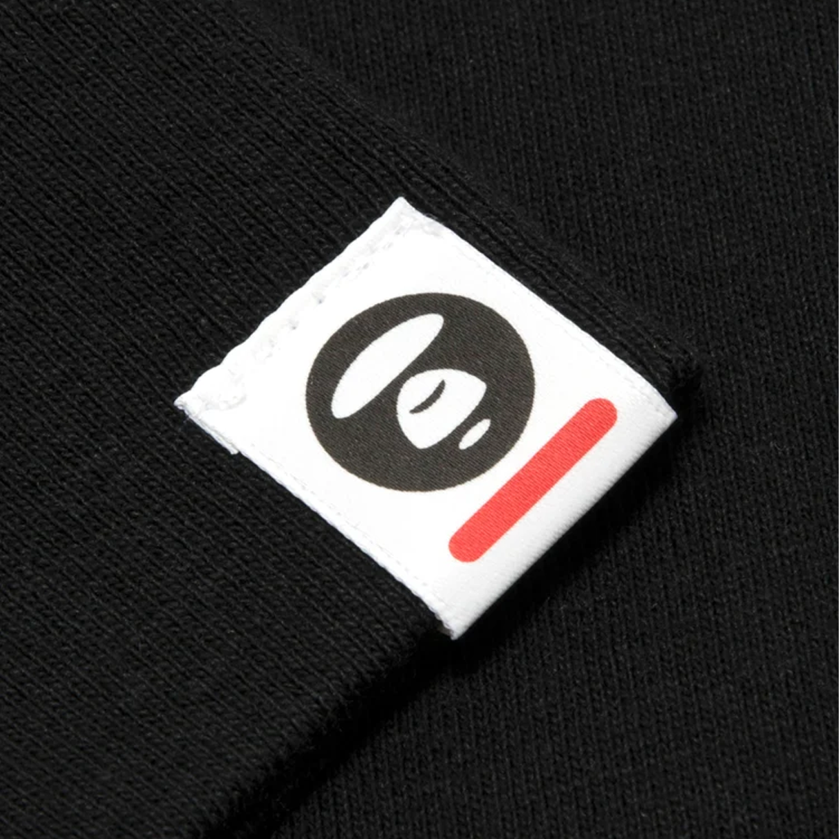 에이프 문페이스 로고 롱 슬리브 티 블랙 - 26FW(AAPE Moonface Logo Long Sleeve Tee Black - 26FW) - 5