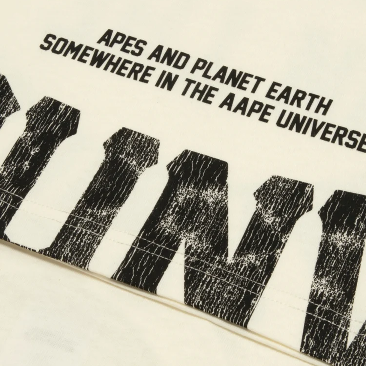 에이프 유니버스 롱 슬리브 티 아이보리 - 26FW(AAPE Universe Long Sleeve Tee Ivory - 26FW) - 4