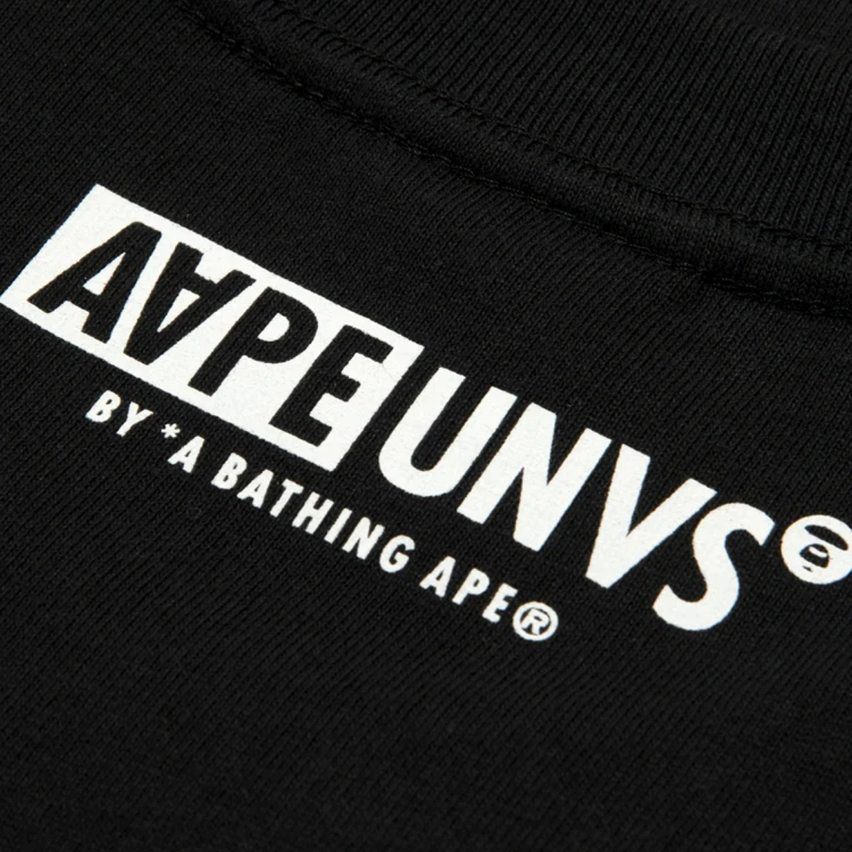 에이프 유니버스 문페이스 롱 티 블랙 - 26FW(AAPE Universe Moonface Long Tee Black - 26FW) - 4