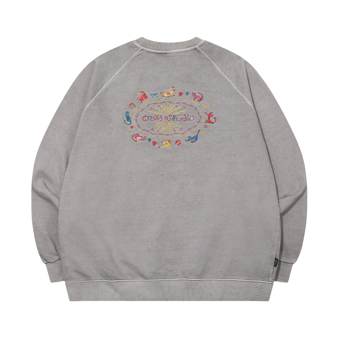 C25FC14 CPGN STUDIO Cat Stitch Raglan Pigment Sweatshirt Ghost Grey