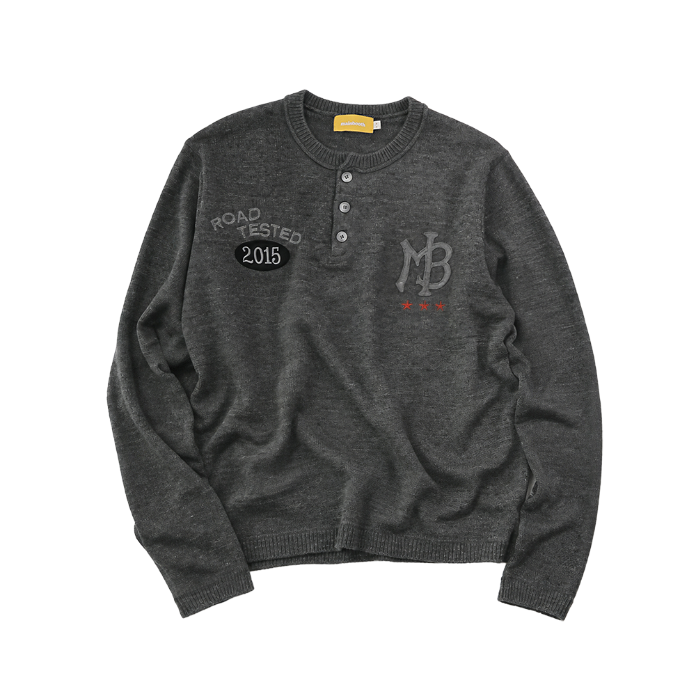 메인부스 헤리티지 헨리넥 스웨터 차콜(MAINBOOTH Heritage Henley Sweater Charcoal)