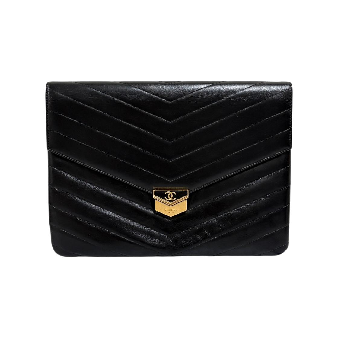 ITAWFC3VOHAK Chanel Chevron Flap Clutch Bag Black