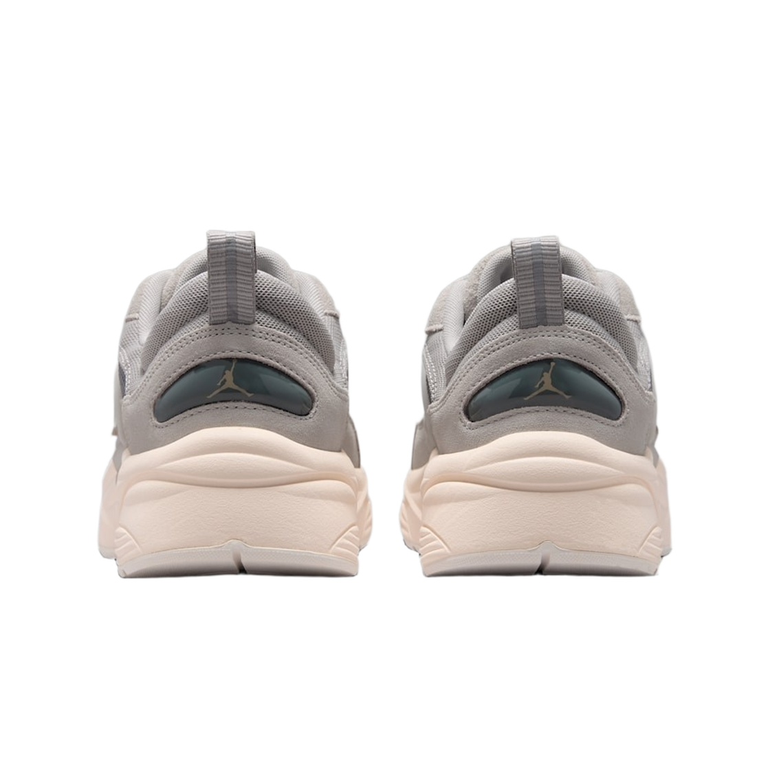 조던 트러너 O/S 라이트 아이언 오어 스모크 그레이(Jordan Trunner O/S Light Iron Ore Smoke Grey) - 3